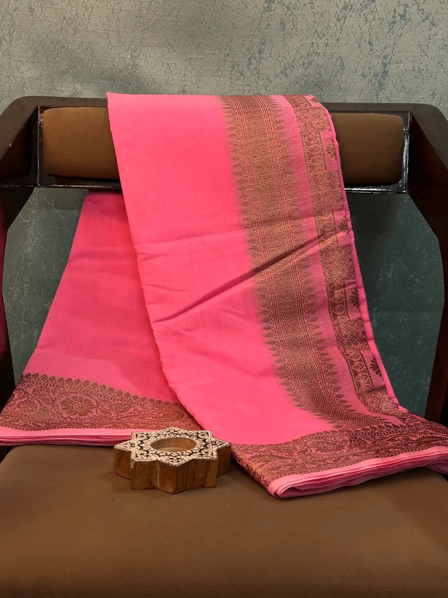 Eccentric Weave Softsilk Traditional Banarasi Saree