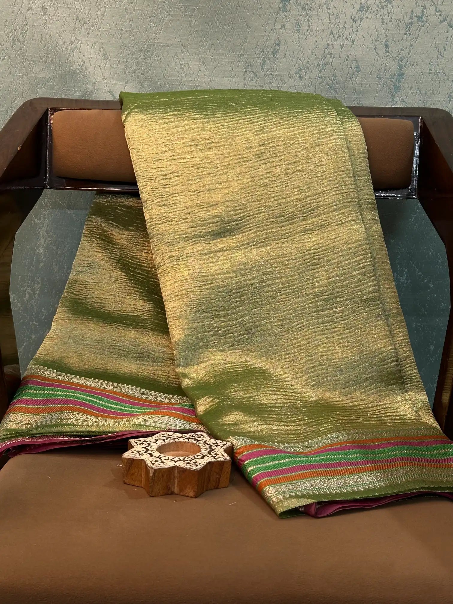 Contemporary Weave Kora Tissue Silk Banarasi Saree