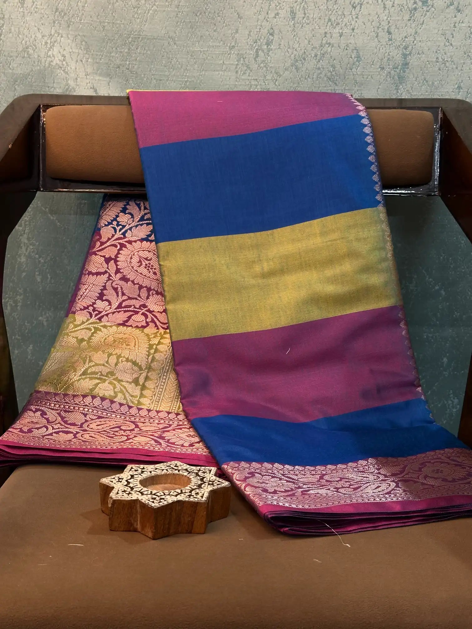 Eccentric Weave Softsilk Traditional Banarasi Saree