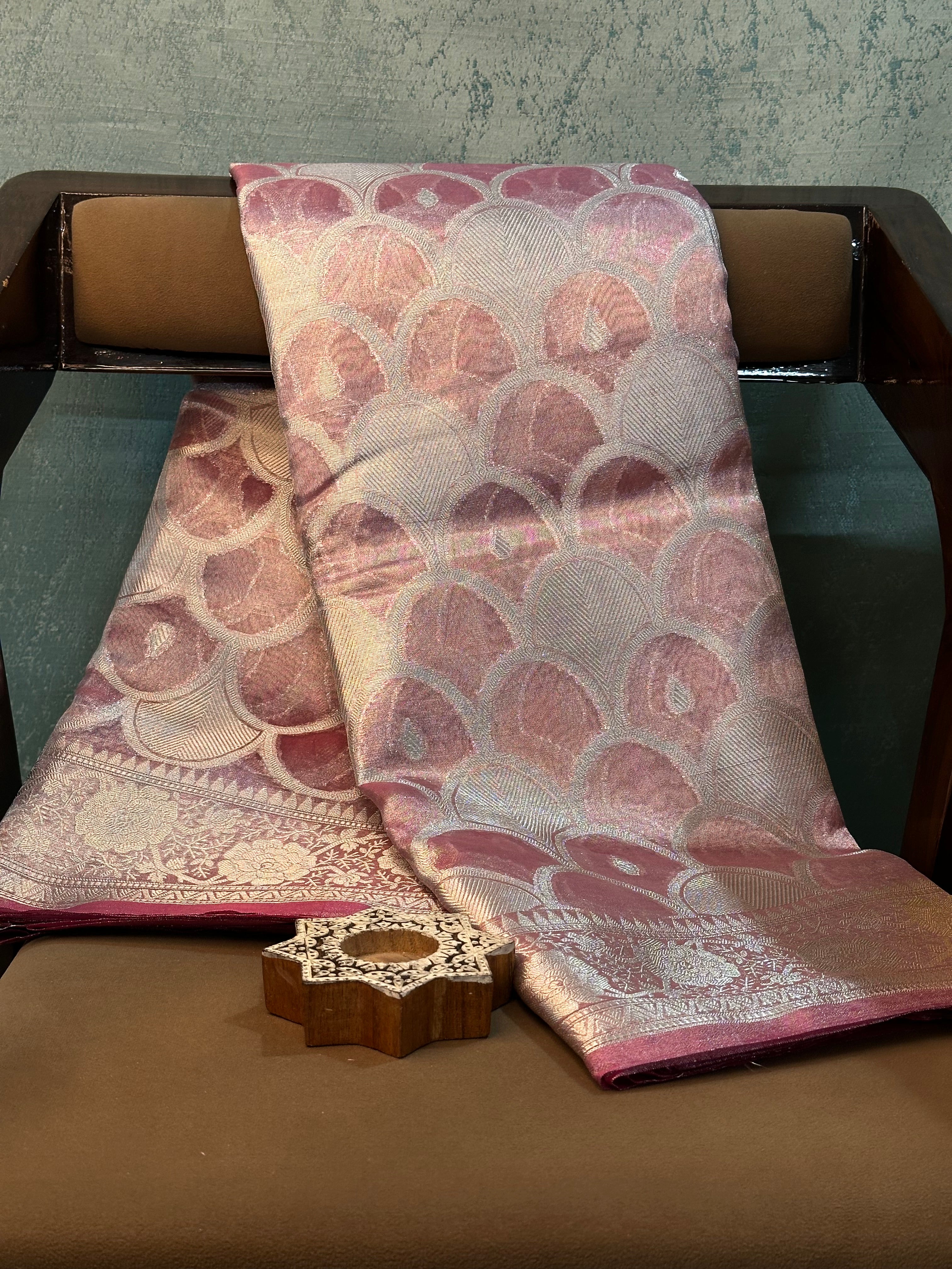 Contemporary Weave Kora Tissue Silk Banarasi Saree