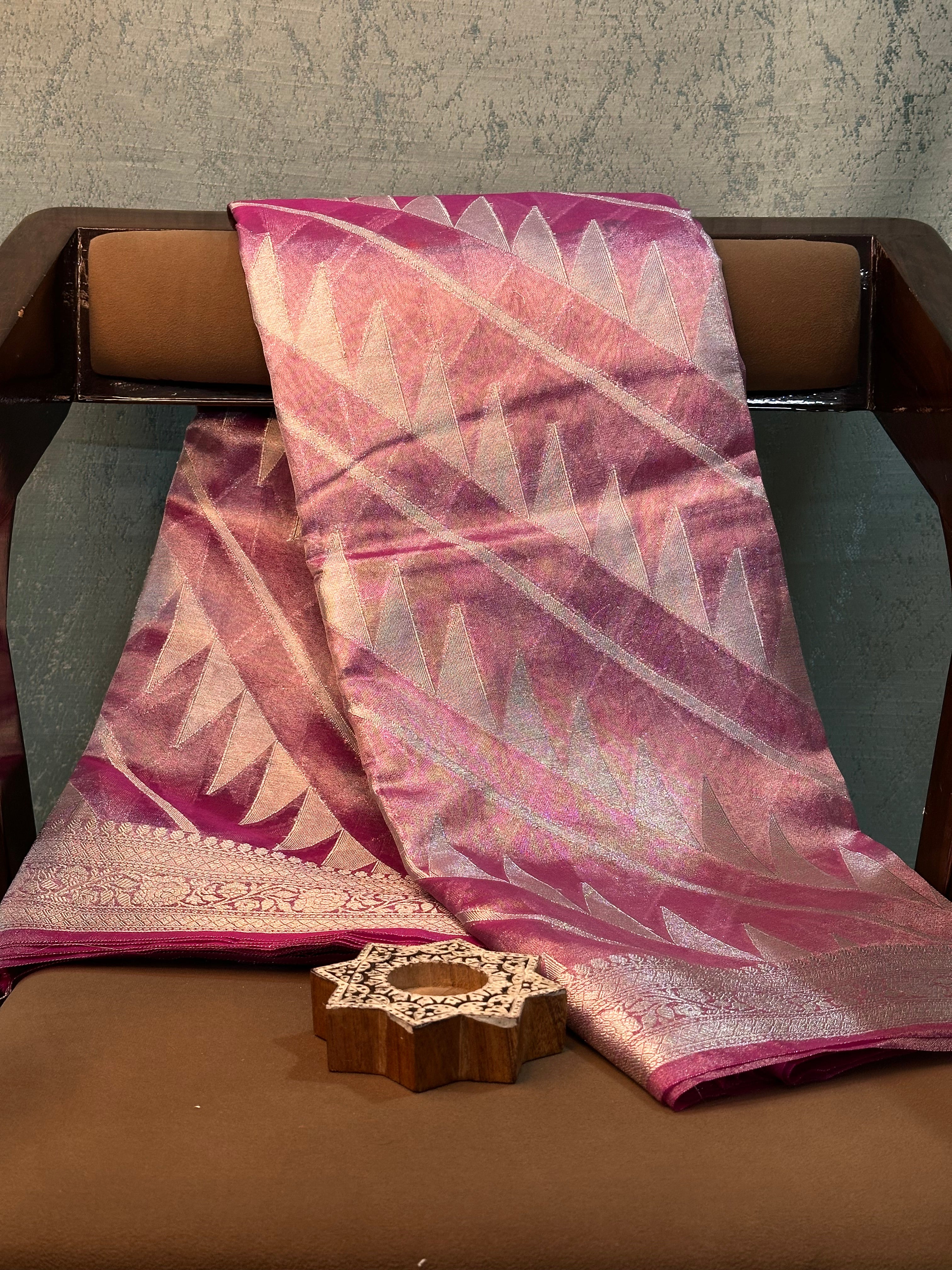 Contemporary Weave Kora Tissue Silk Banarasi Saree