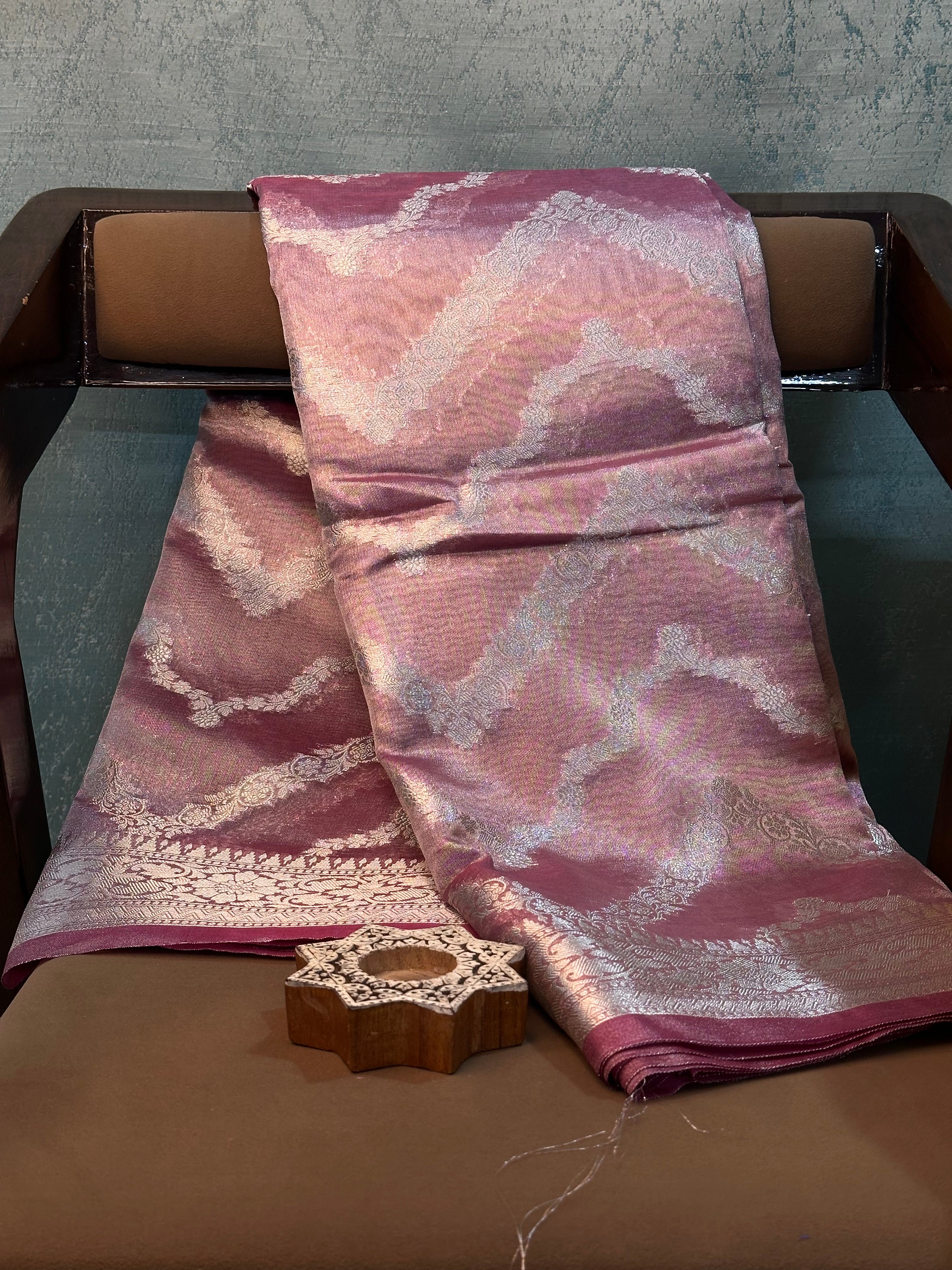 Contemporary Weave Kora Tissue Silk Banarasi Saree