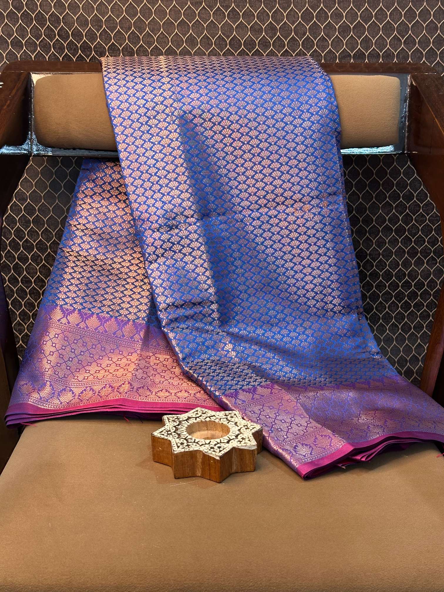 Eccentric zari weave Softsilk Heritage Banarasi saree