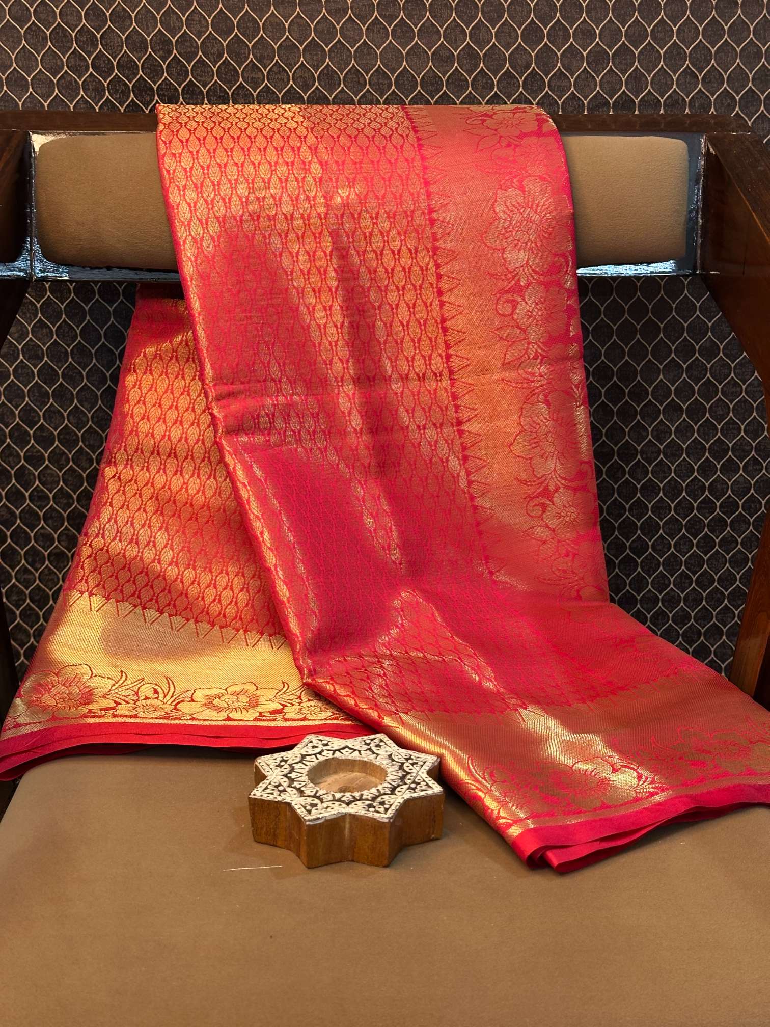 Eccentric zari weave Softsilk Heritage Banarasi saree