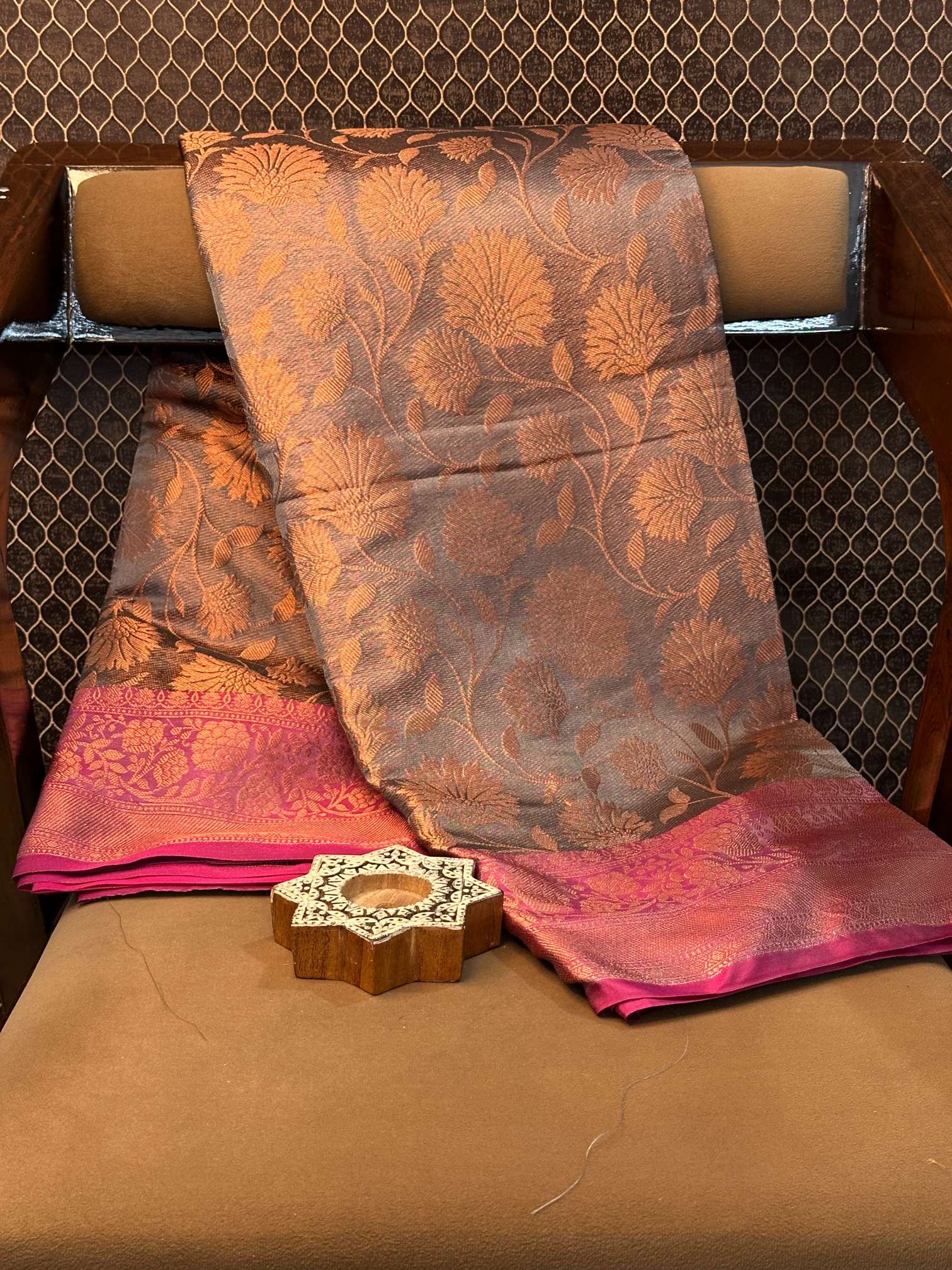 Eccentric zari weave Softsilk Banarasi saree
