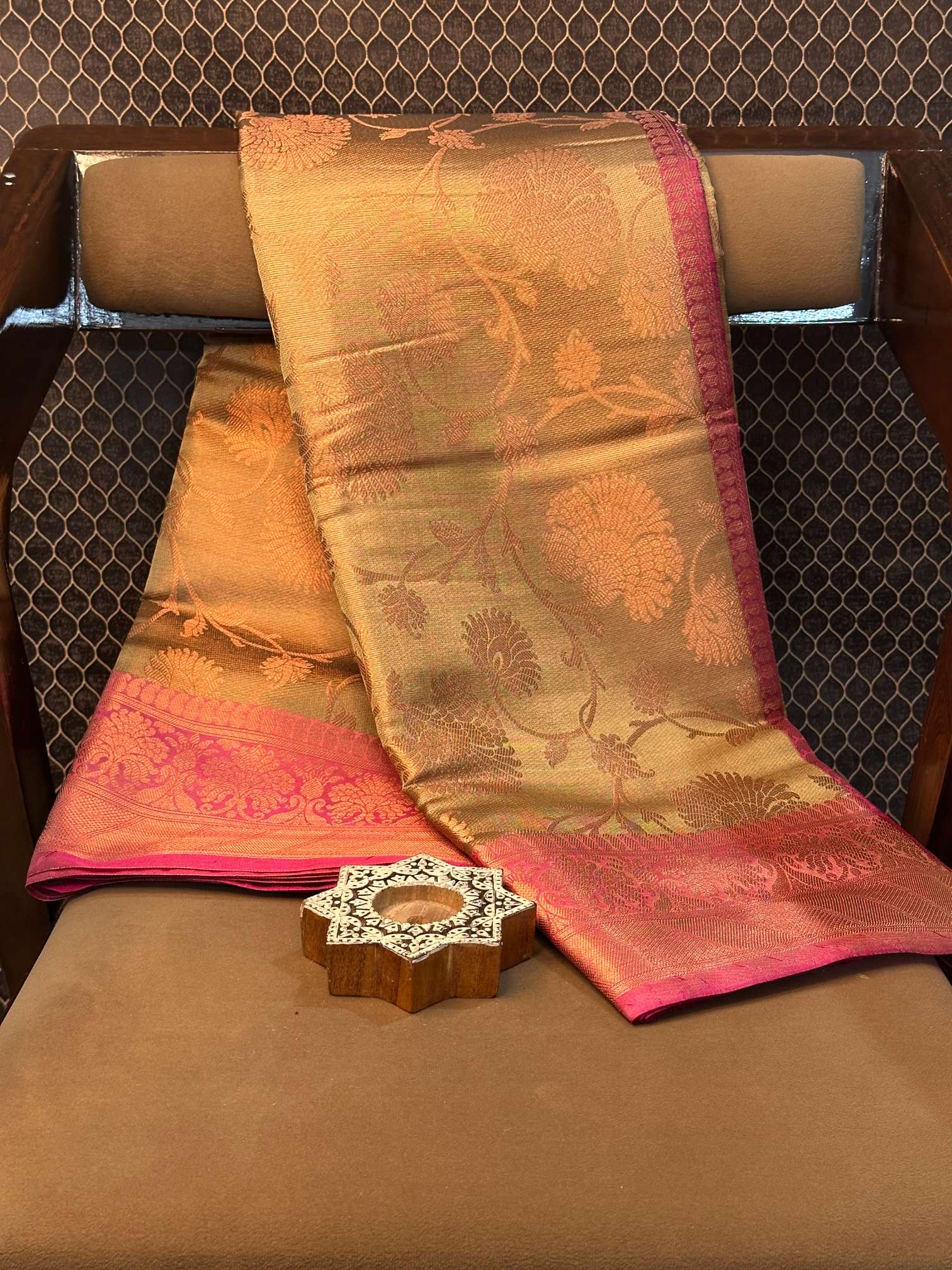 Eccentric zari weave Softsilk Banarasi saree