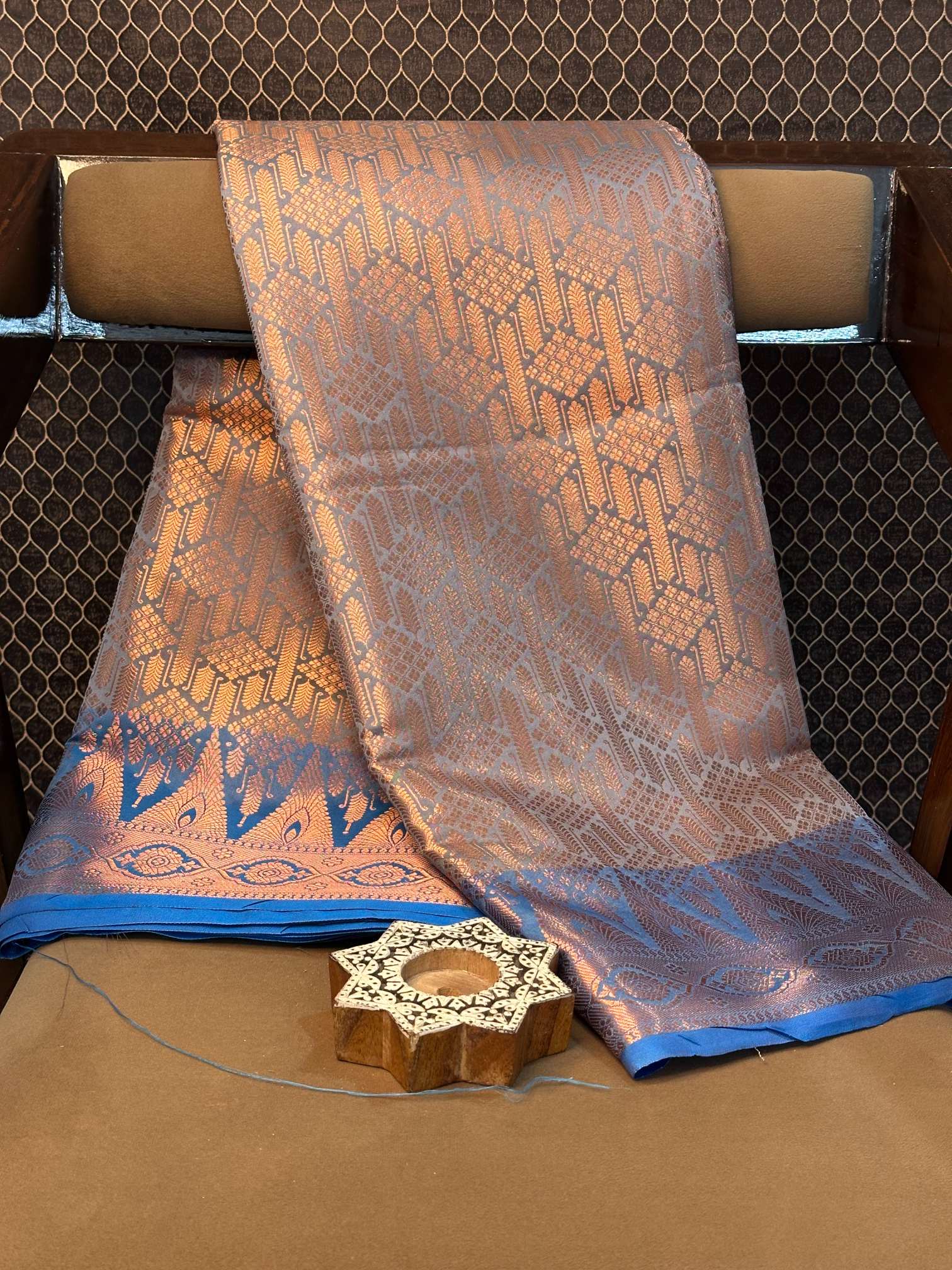 Eccentric zari weave Softsilk Banarasi saree