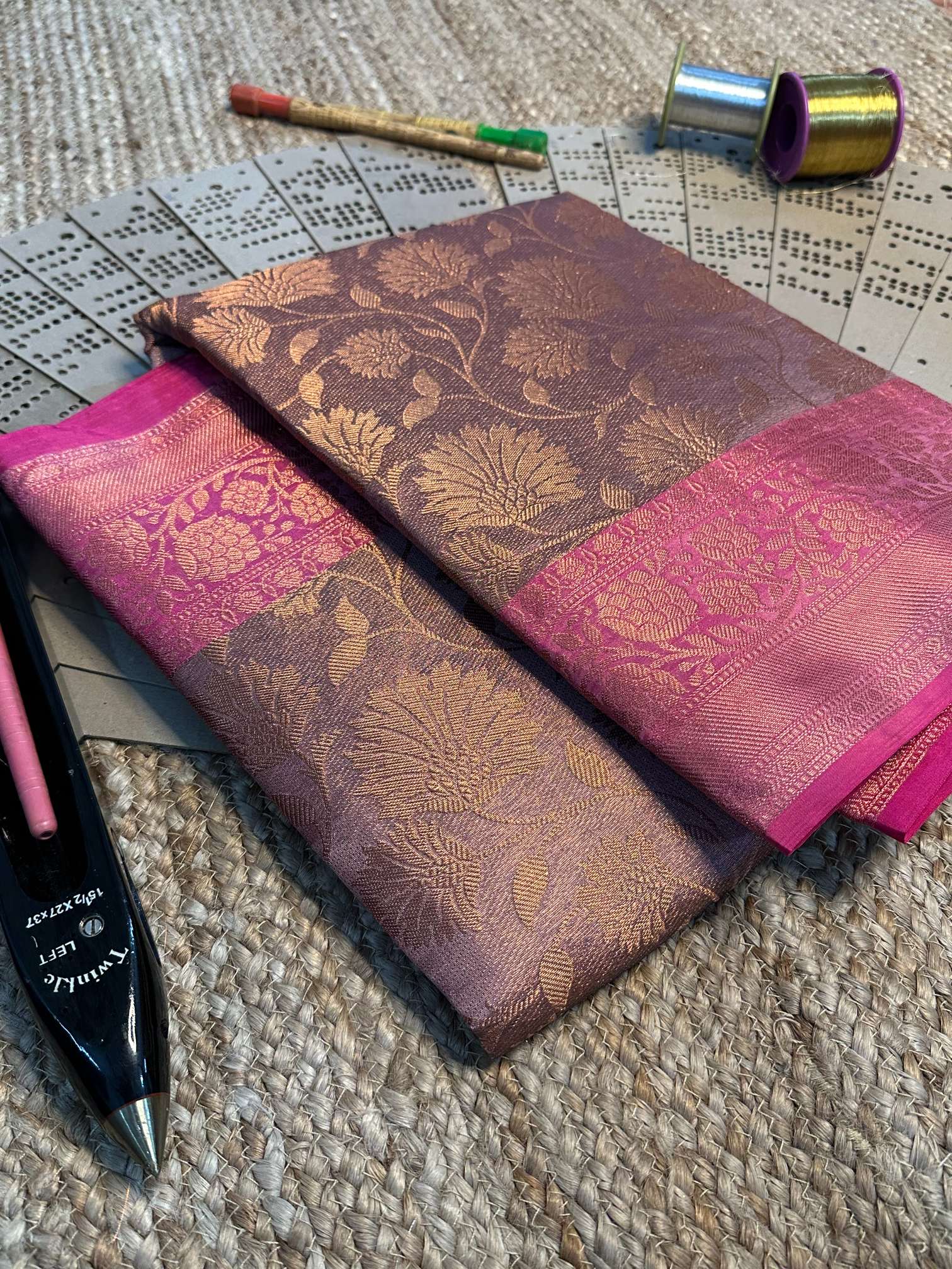 Eccentric Weave Softsilk Traditional Banarasi Saree