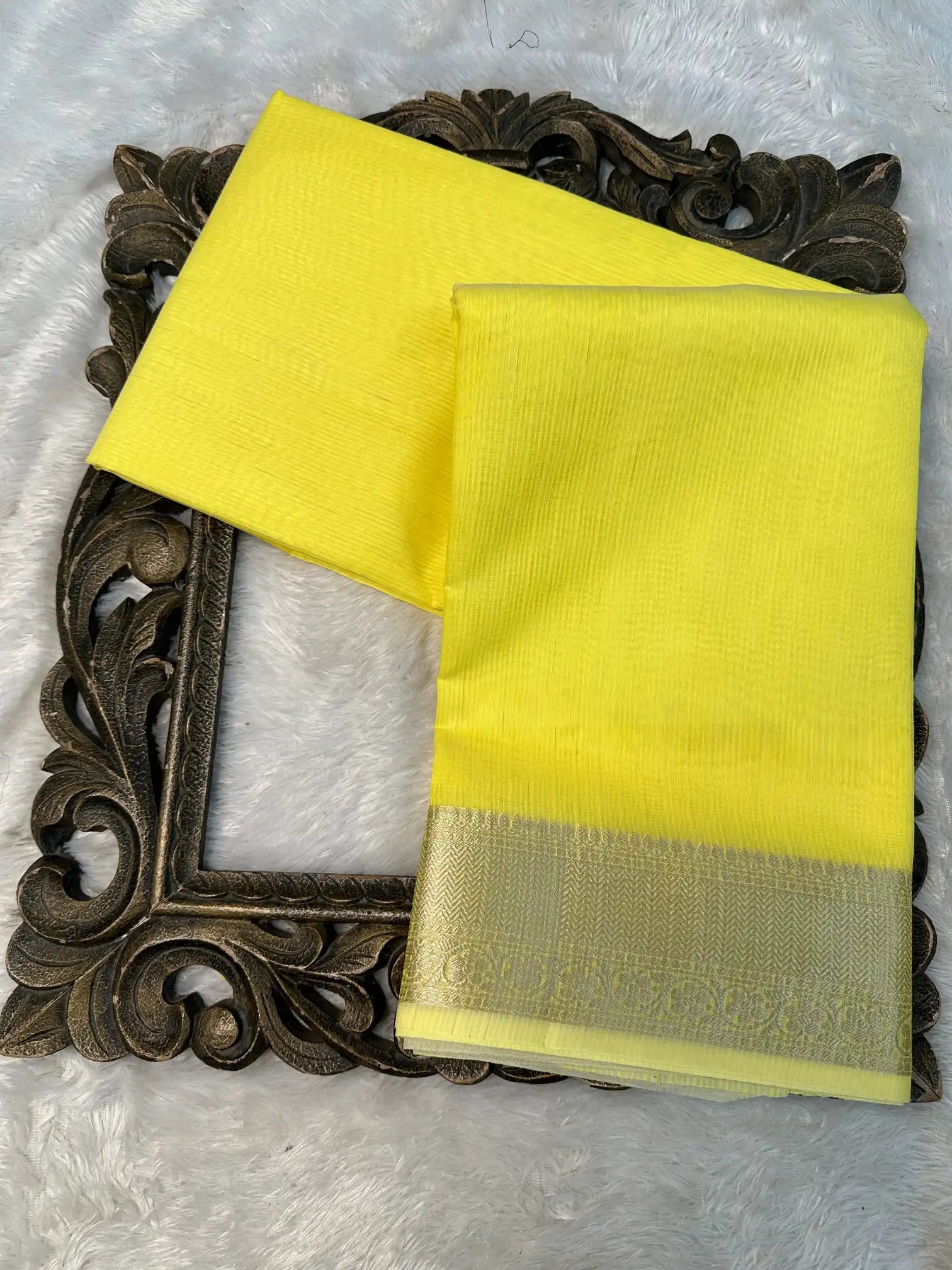 Contemporary Weave Kora Tissue Silk Banarasi Saree