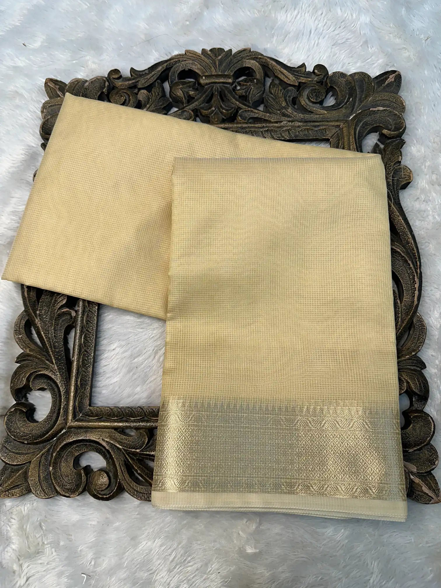 Eccentric Weave Softsilk Traditional Banarasi Saree