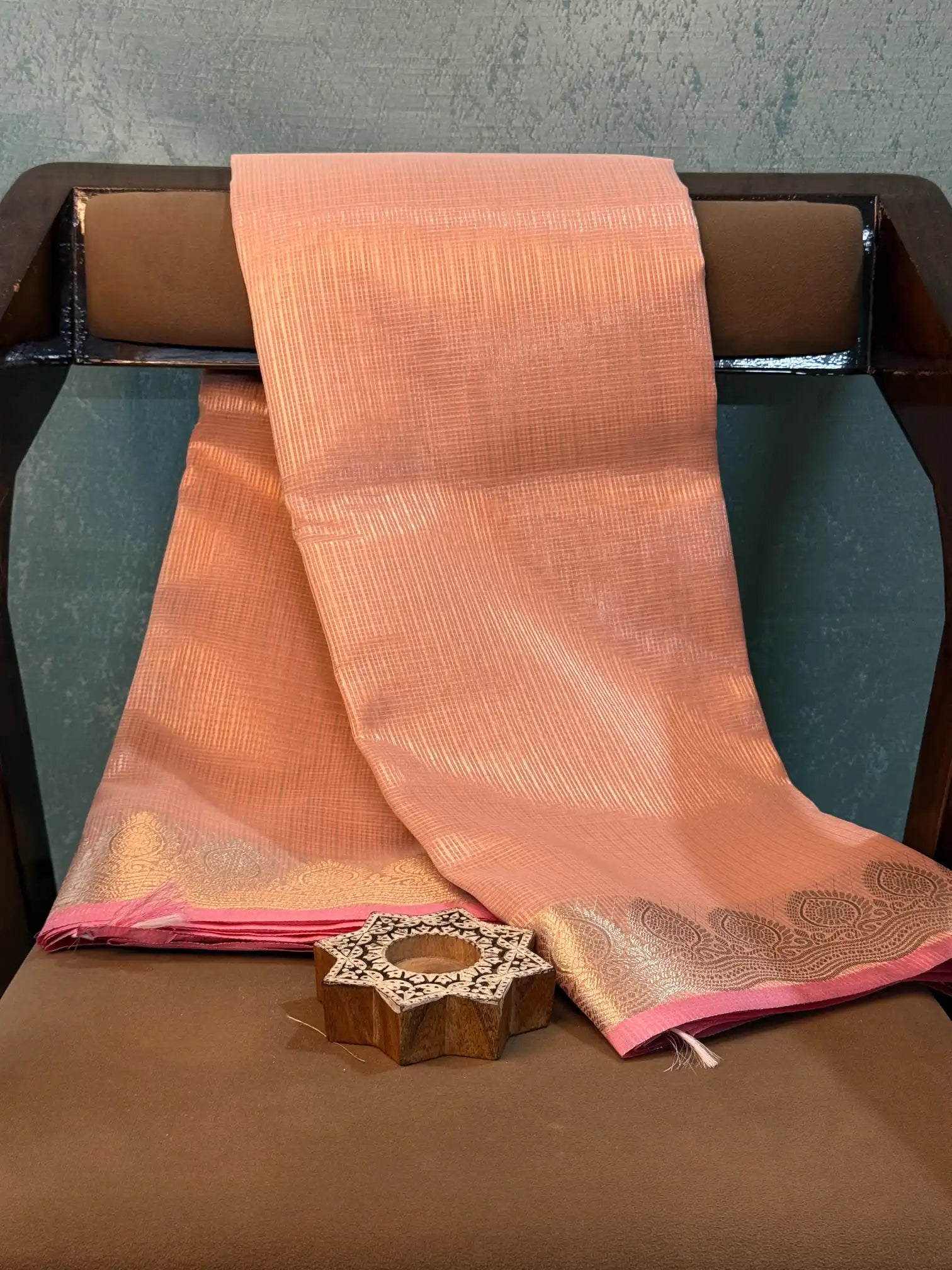 Contemporary Weave Kora Tissue Silk Banarasi Saree