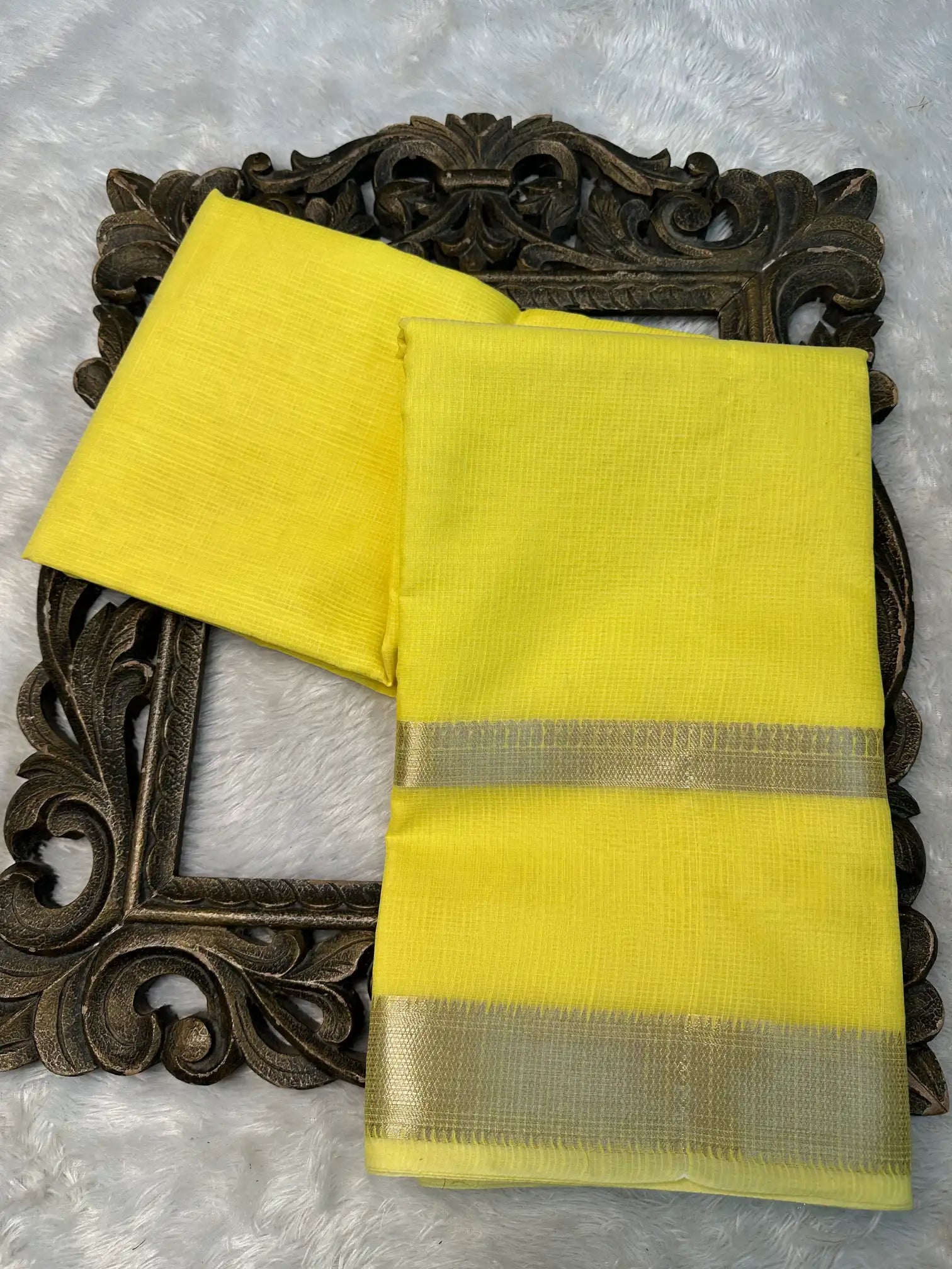 Eccentric Weave Softsilk Traditional Banarasi Saree