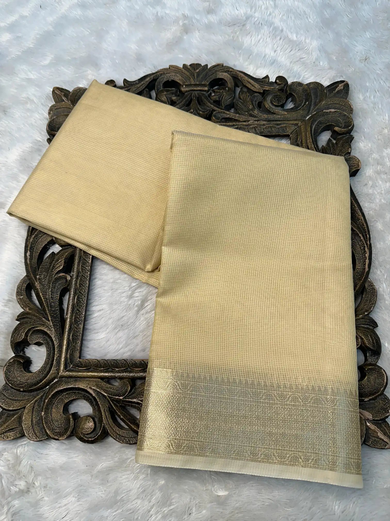 Eccentric Weave Softsilk Traditional Banarasi Saree