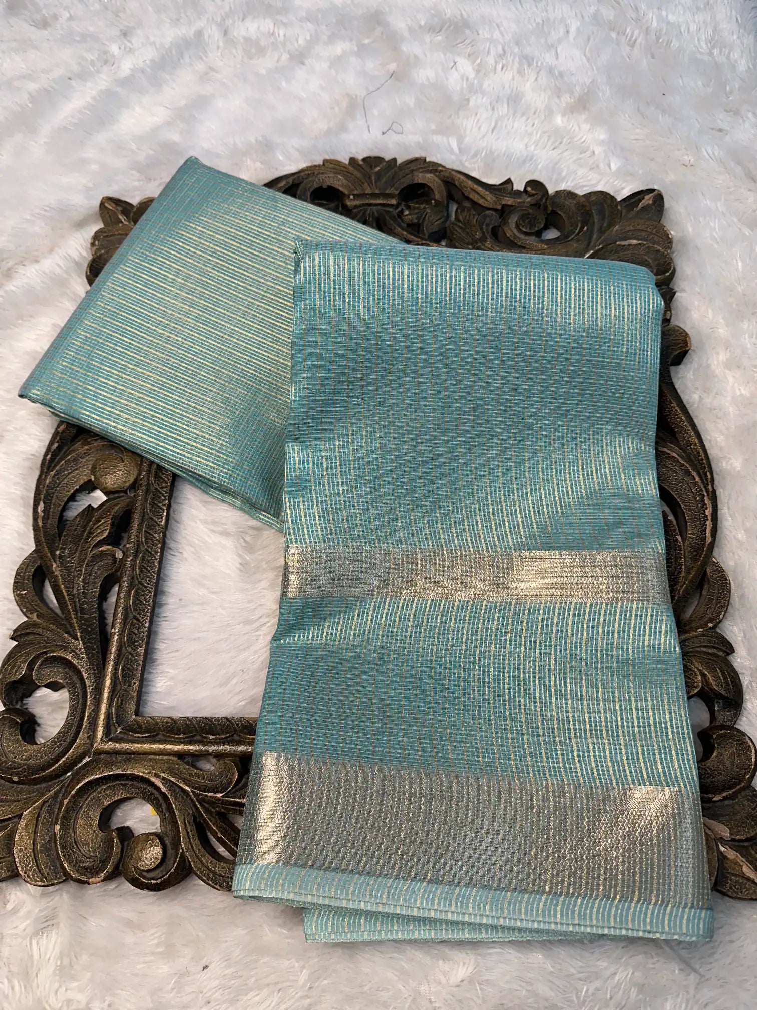 Contemporary Weave Kora Tissue Silk Banarasi Saree