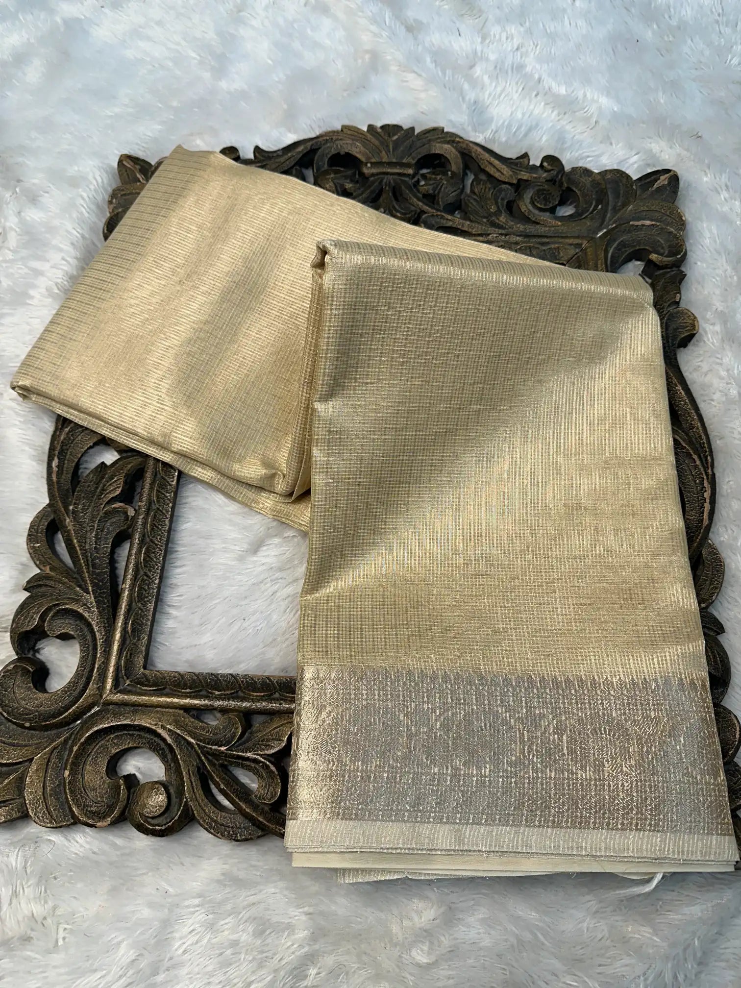 Eccentric Weave Softsilk Traditional Banarasi Saree