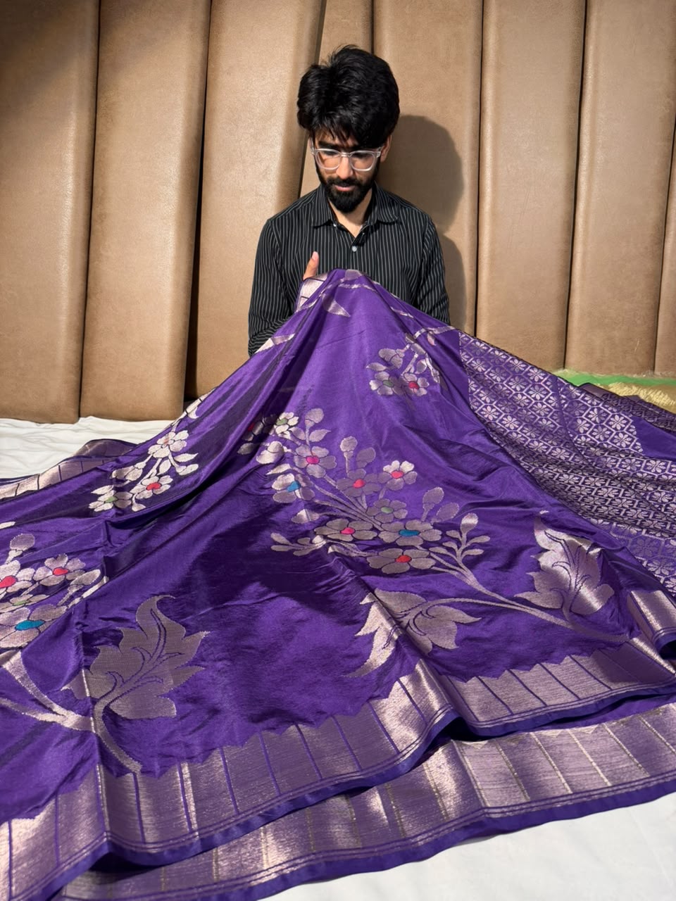 Light Purple Meenakari Chinia Silk Banarasi Saree
