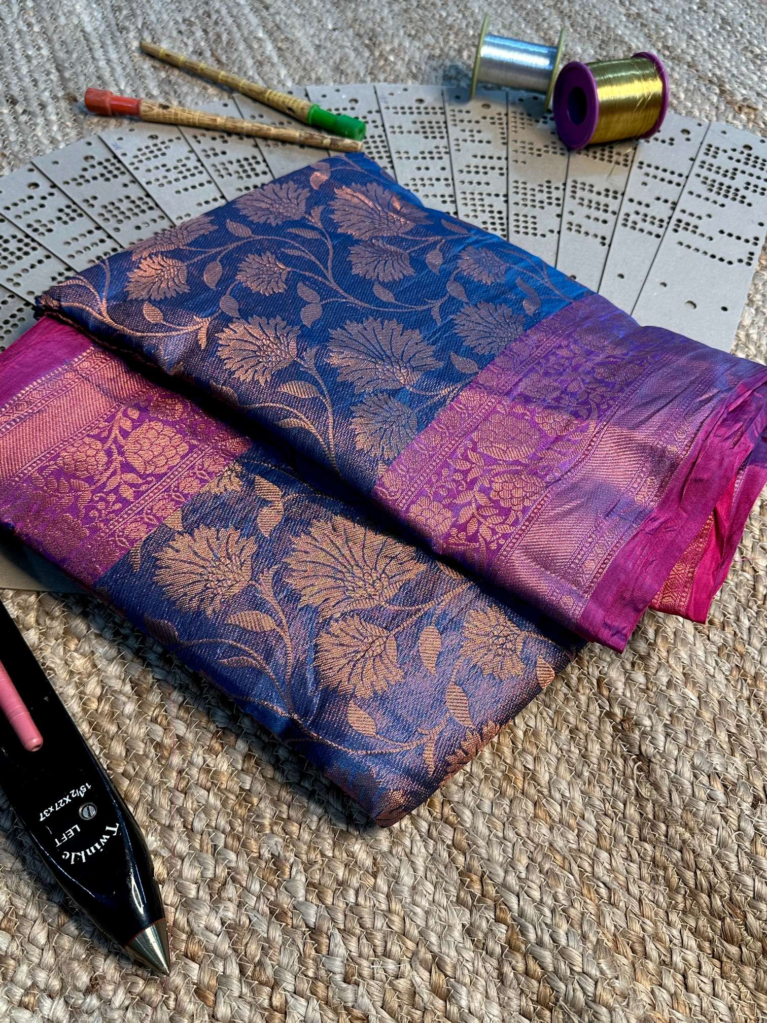 Eccentric Weave Softsilk Traditional Banarasi Saree
