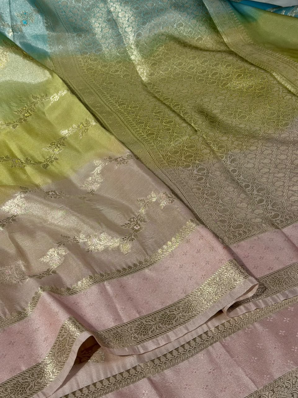 Pastel Ombré Extremely Soft Tissue Banarasi Saree
