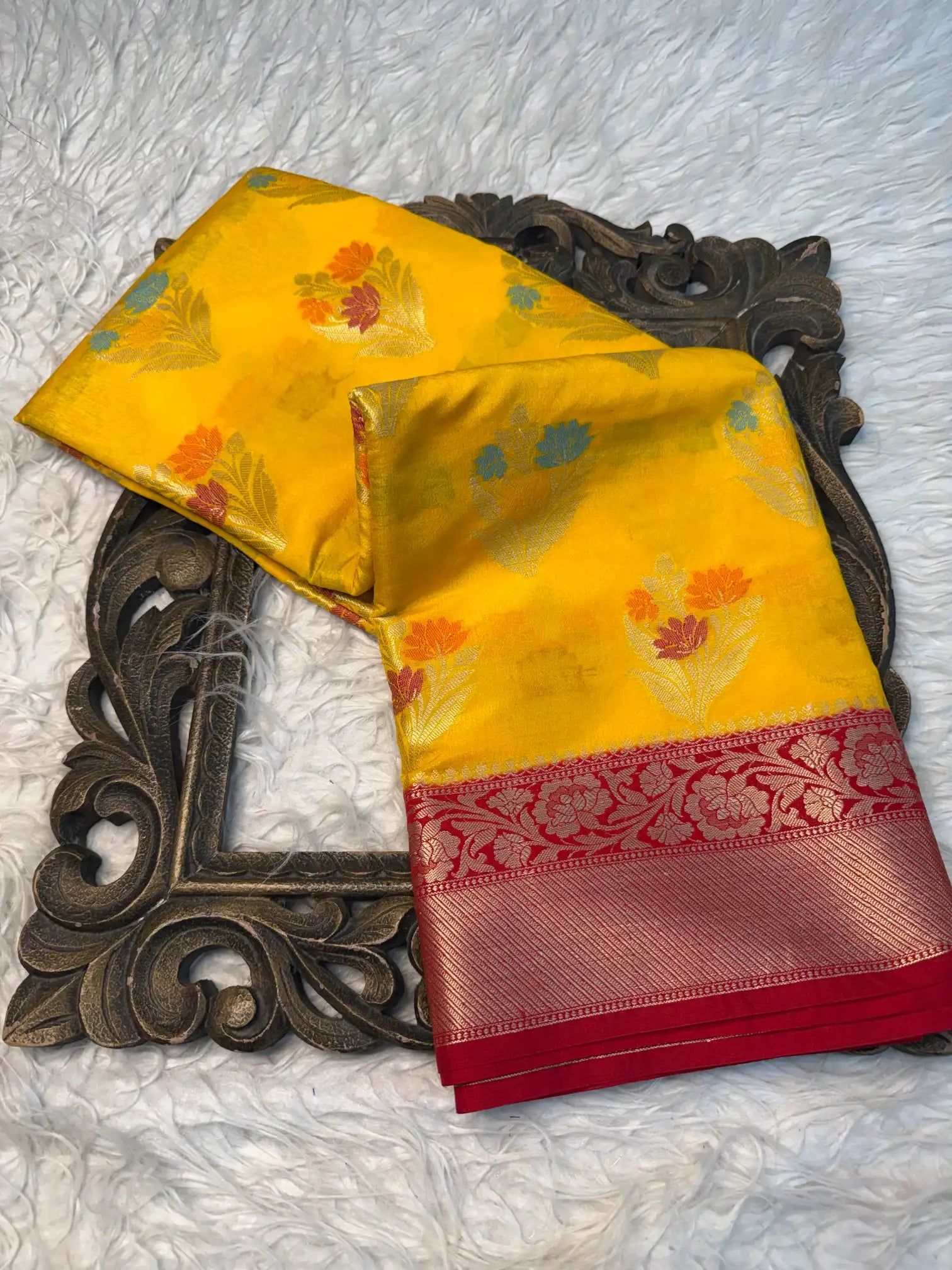 Contemporary Weave Softsilk Heritage Banarasi Saree