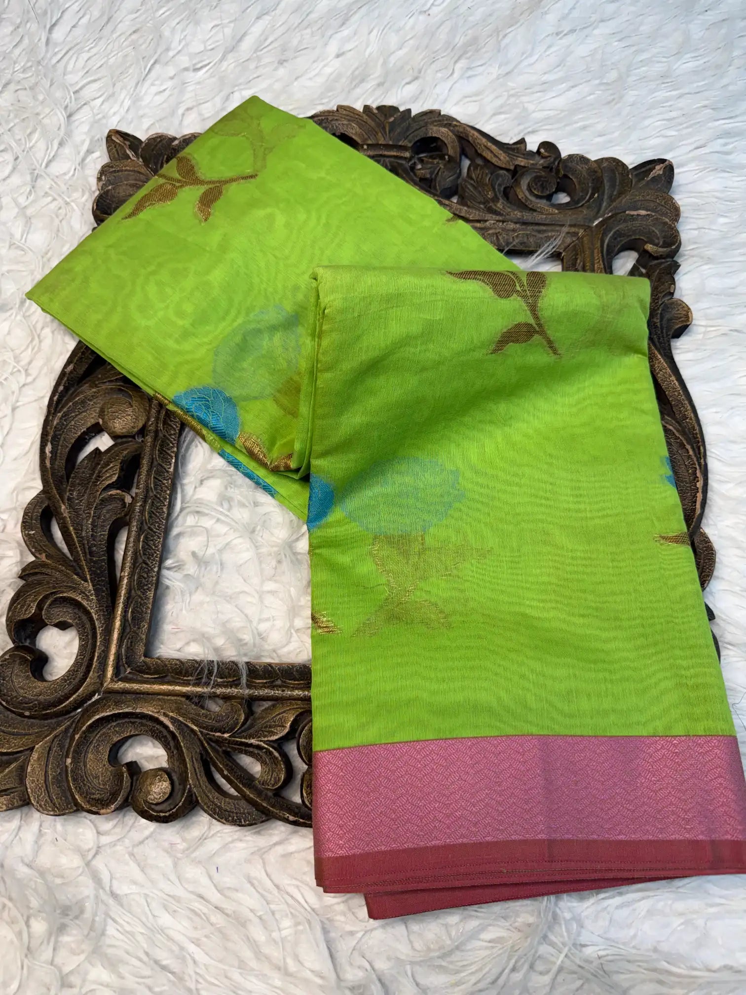 Contemporary Weave Softsilk Heritage Banarasi Saree