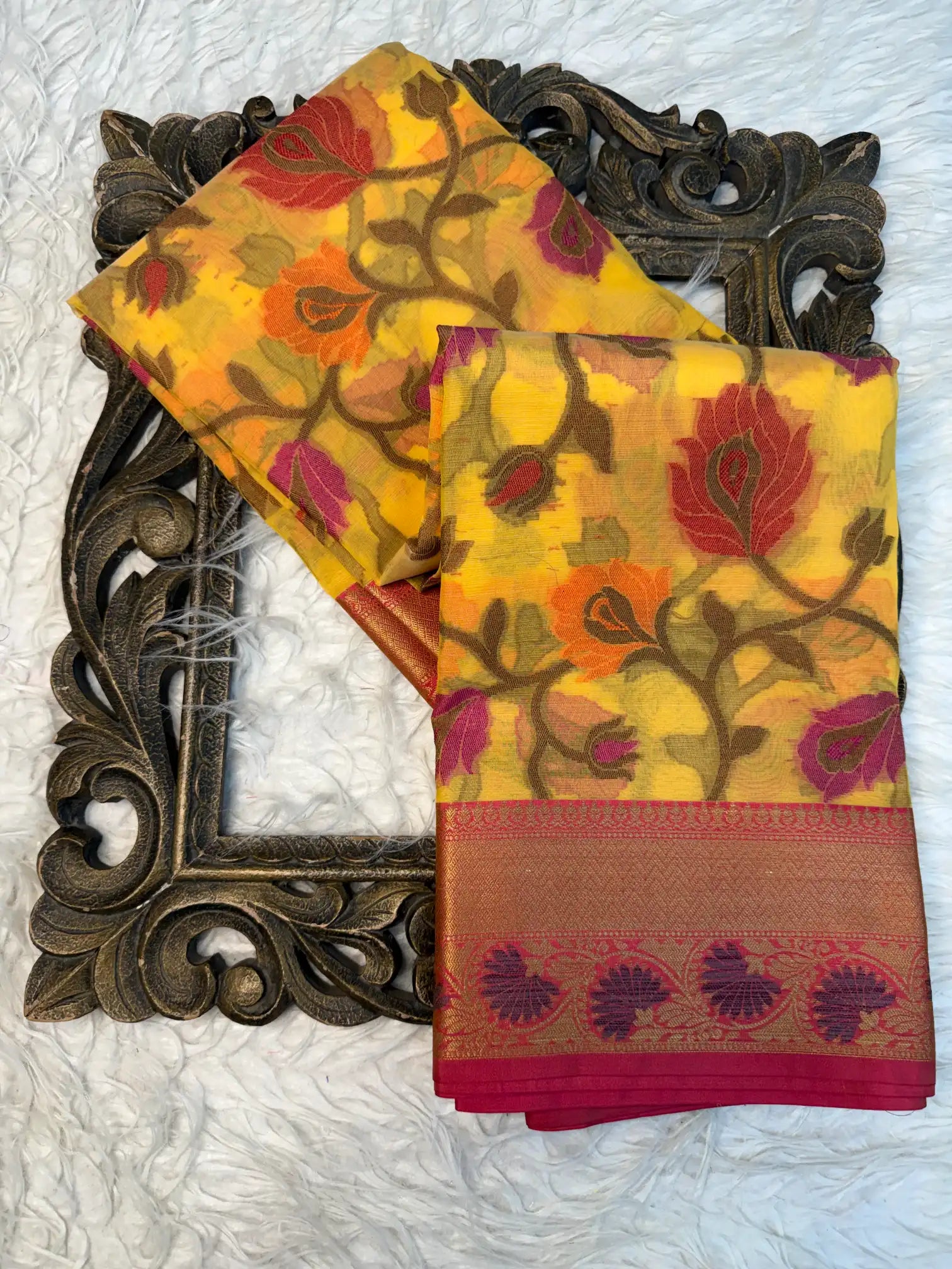 Contemporary Weave Softsilk Heritage Banarasi Saree