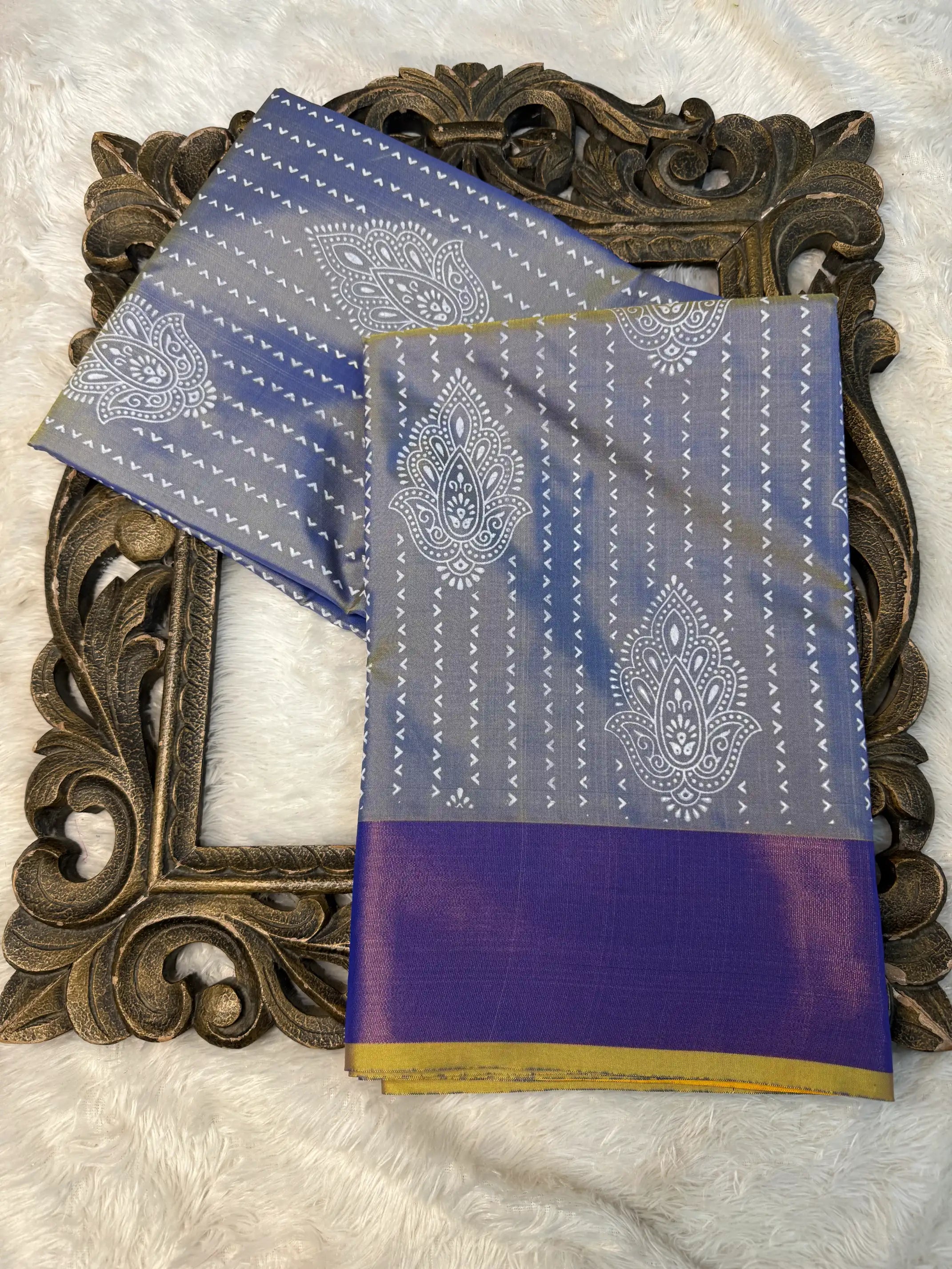 Eccentric Weave Softsilk Traditional Banarasi Saree