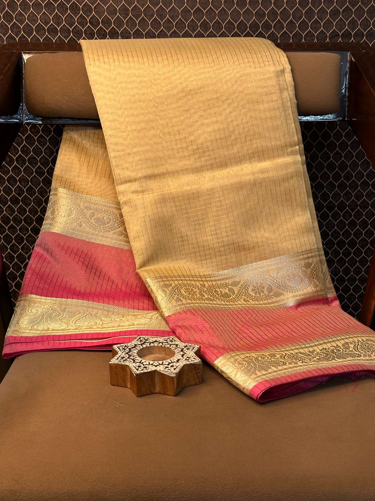 Eccentric zari weave Softsilk Heritage Banarasi saree