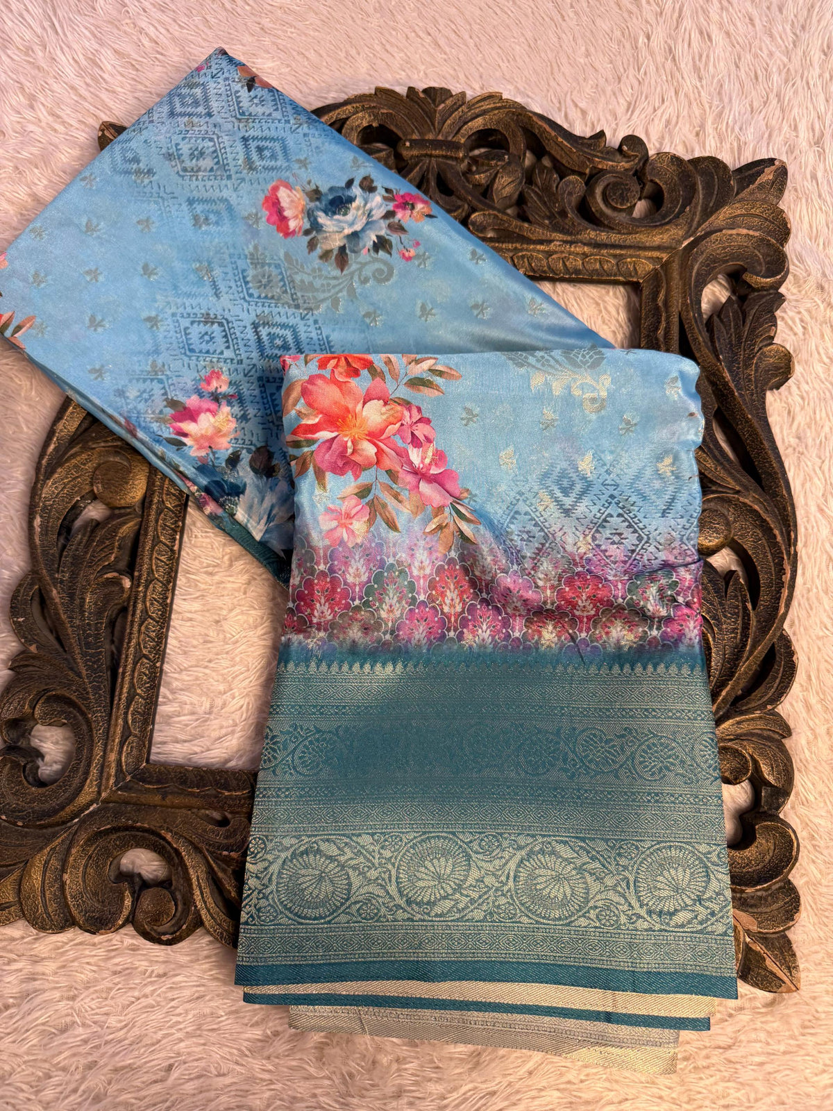 Trending Softsilk Jacquard Unique Banarasi Saree