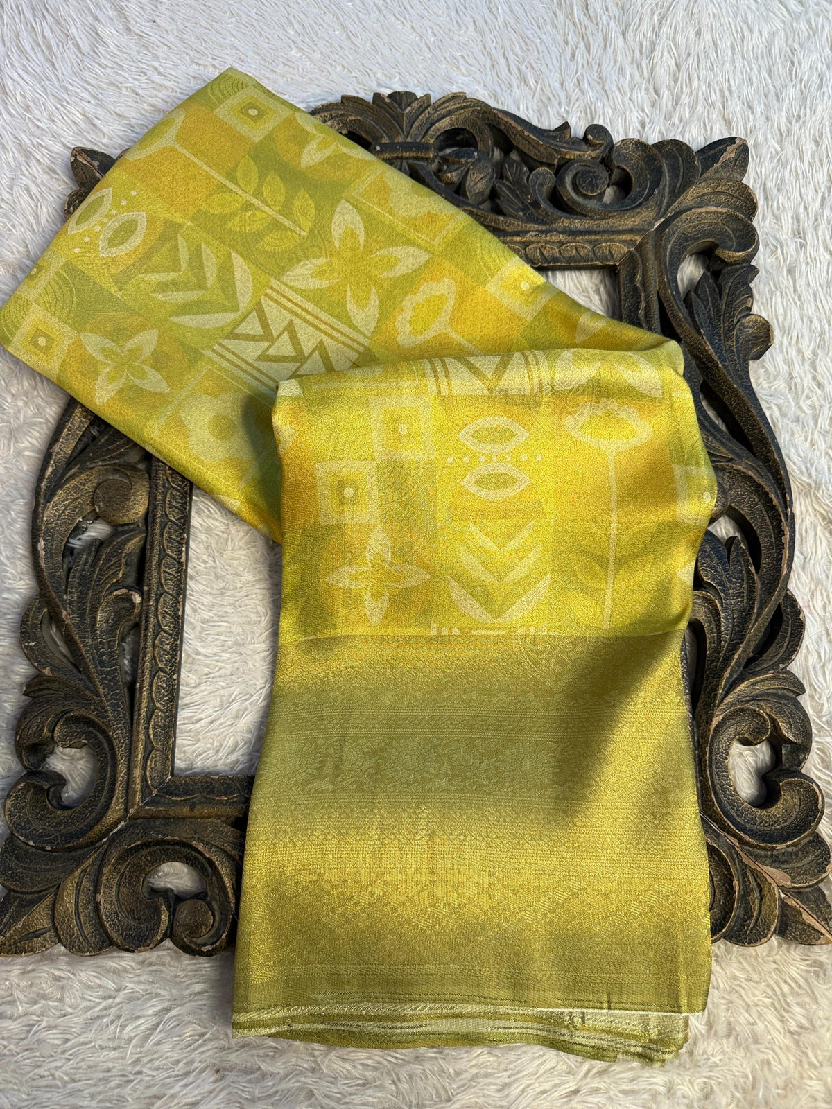 Latest Softsilk Exclusive Banarasi Saree