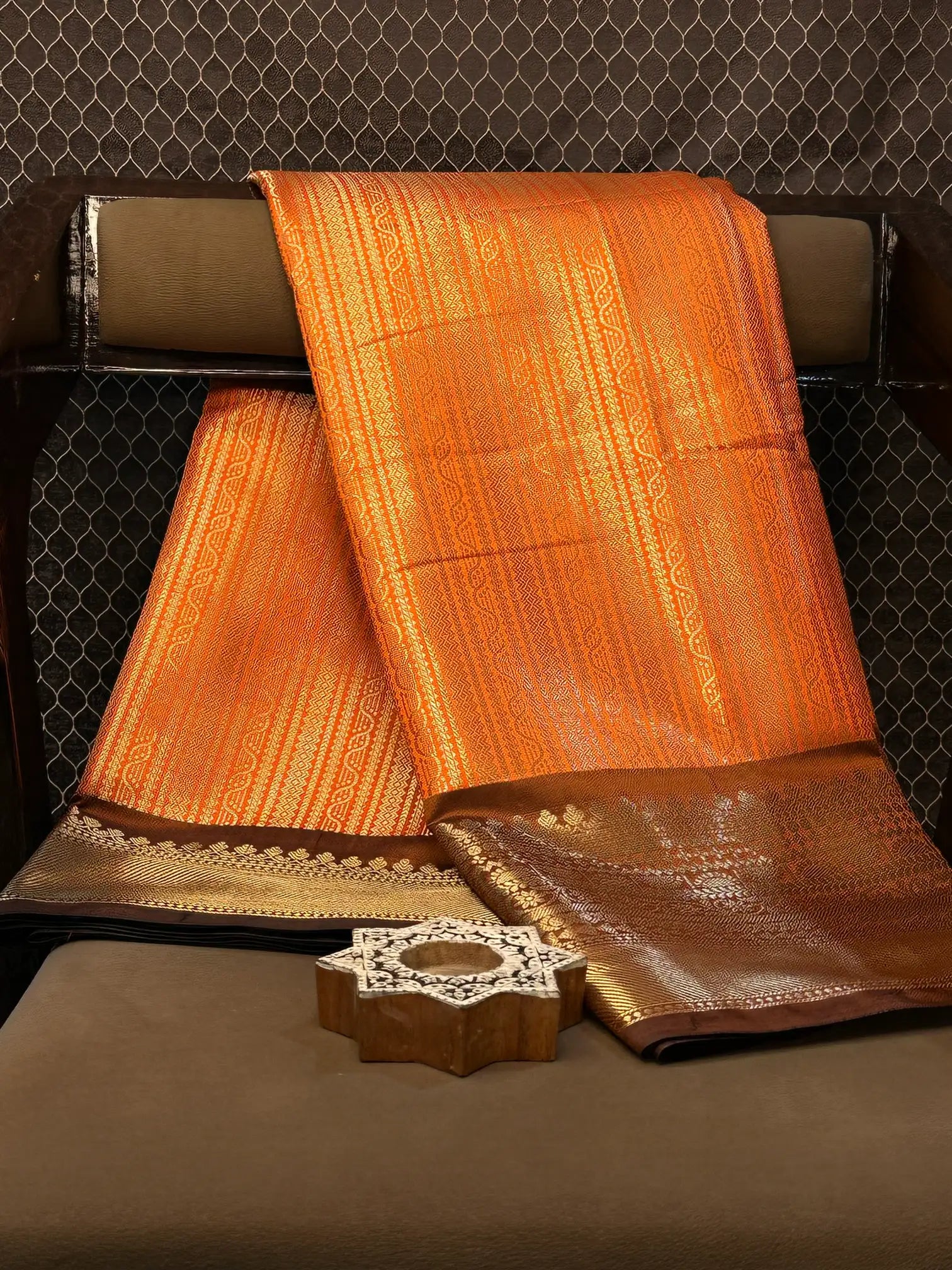 Premium contemperory weave softsilk Banarasi saree