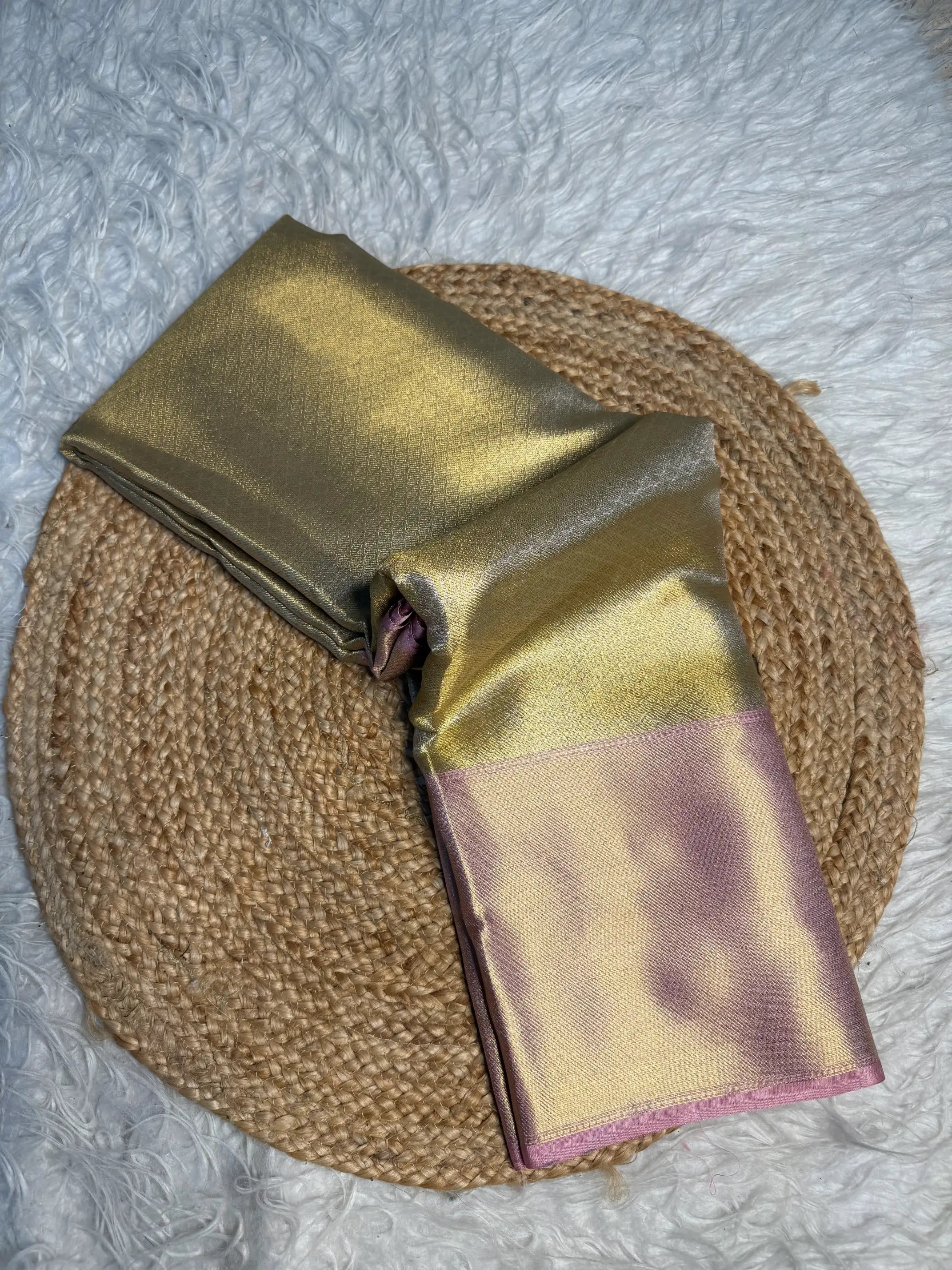 Premium contemperory weave softsilk Banarasi saree