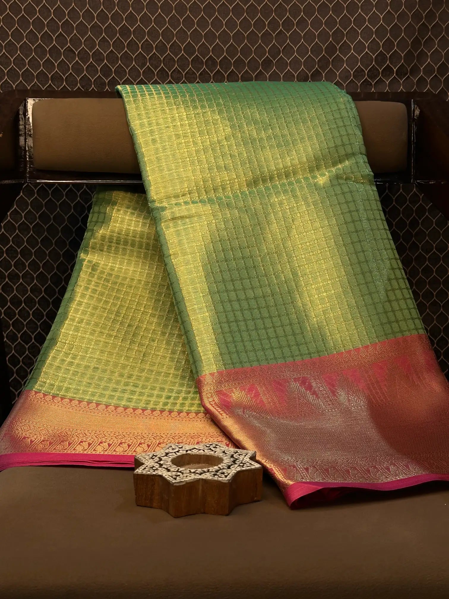 Premium contemperory weave softsilk Banarasi saree