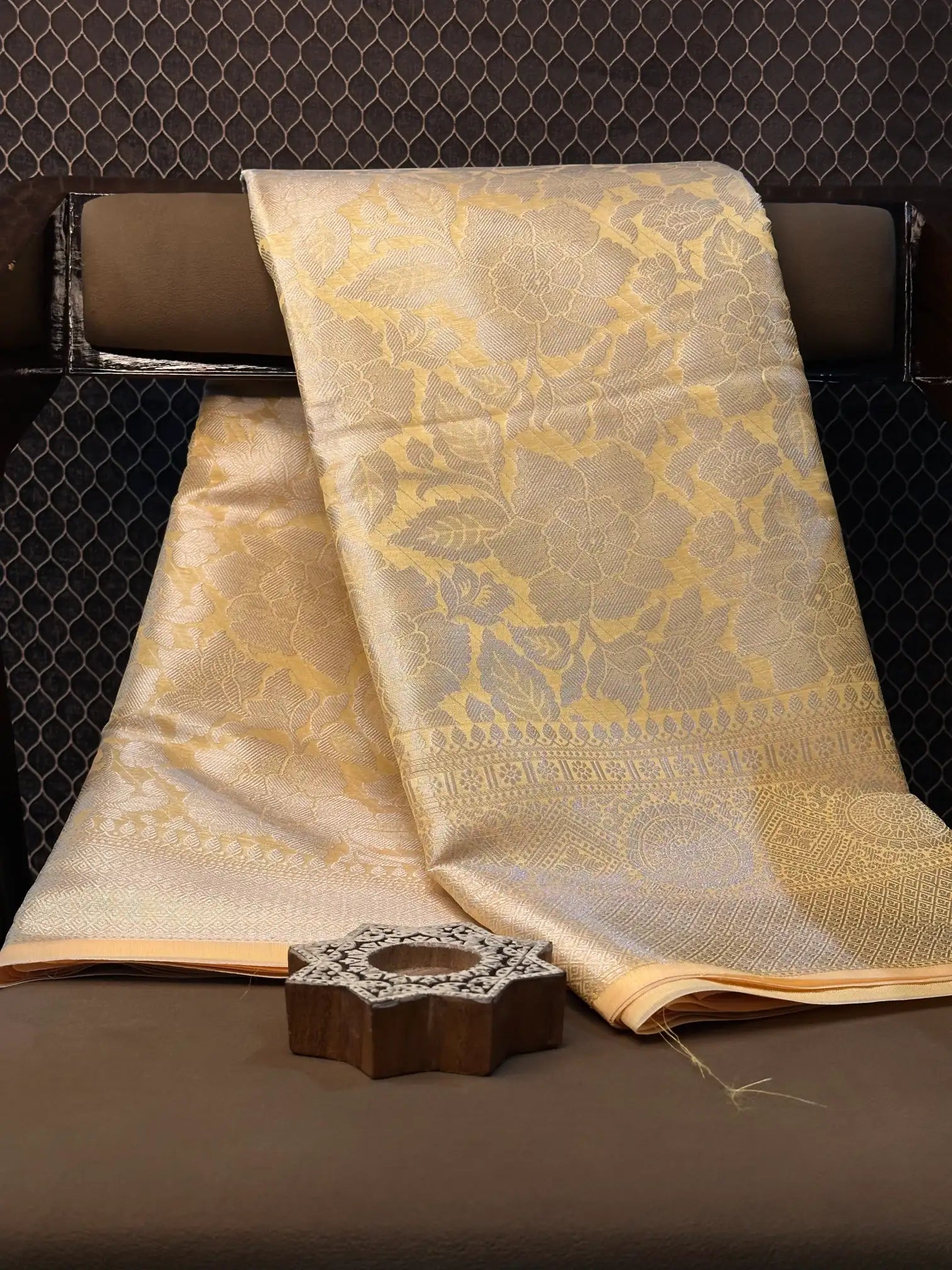 Contemporary weave Softsilk heritage Banarasi saree