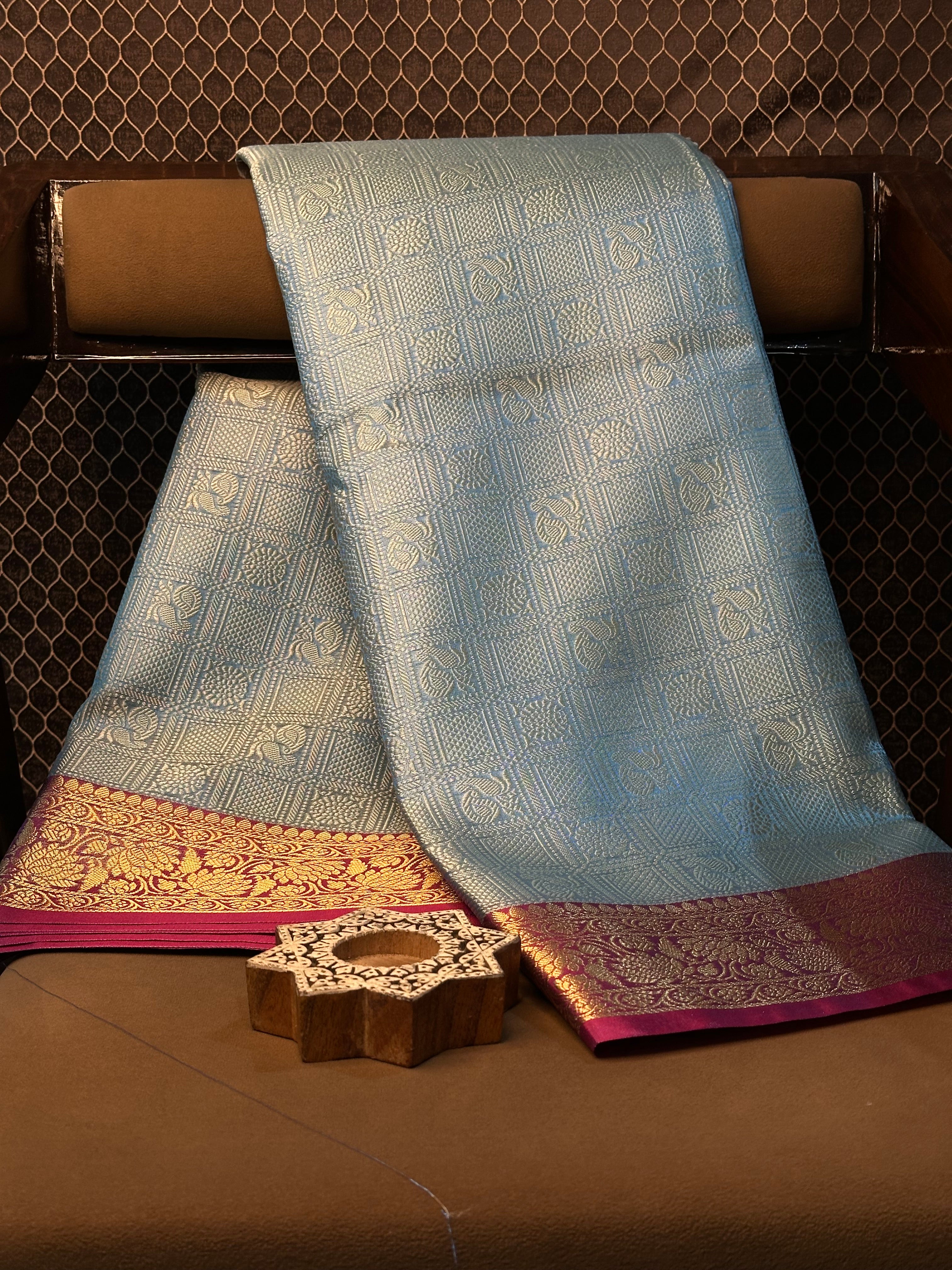 Traditional weave Softsilk Banarasi saree