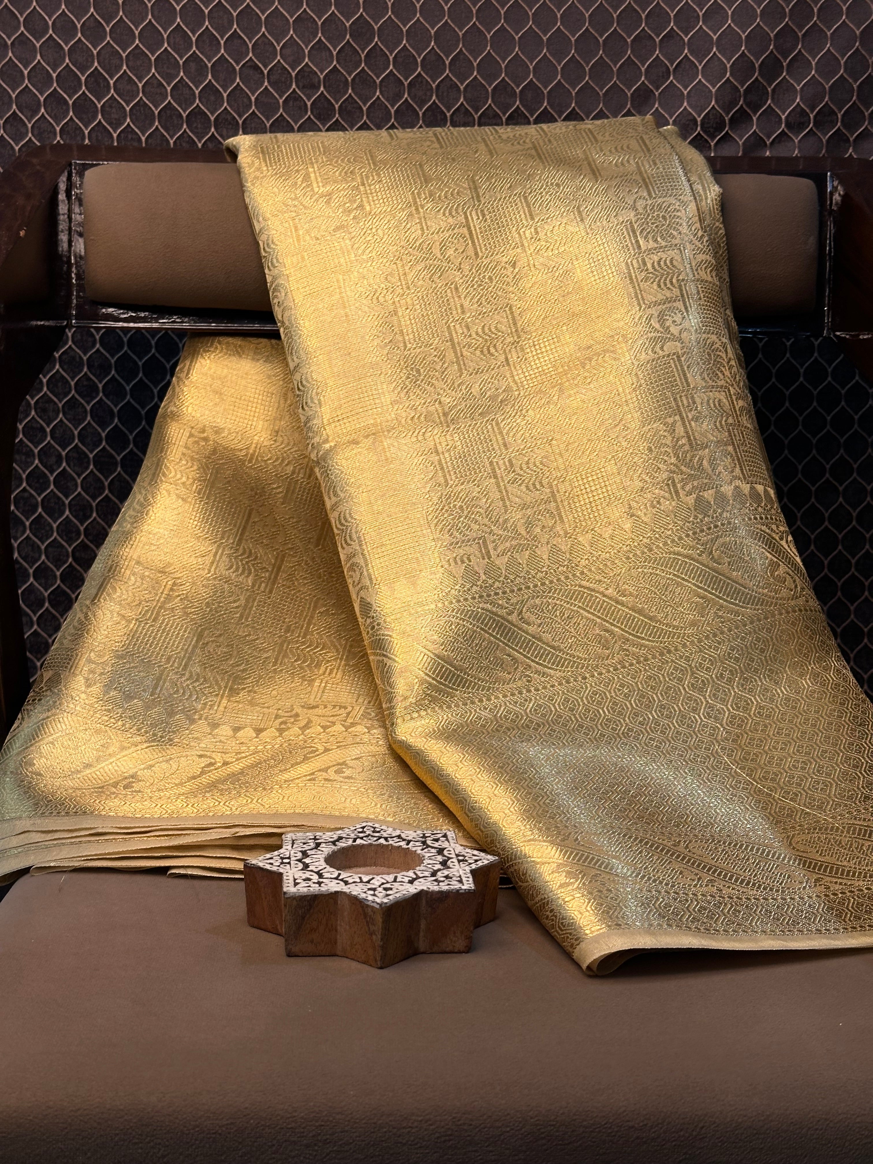Traditional weave Softsilk Banarasi saree