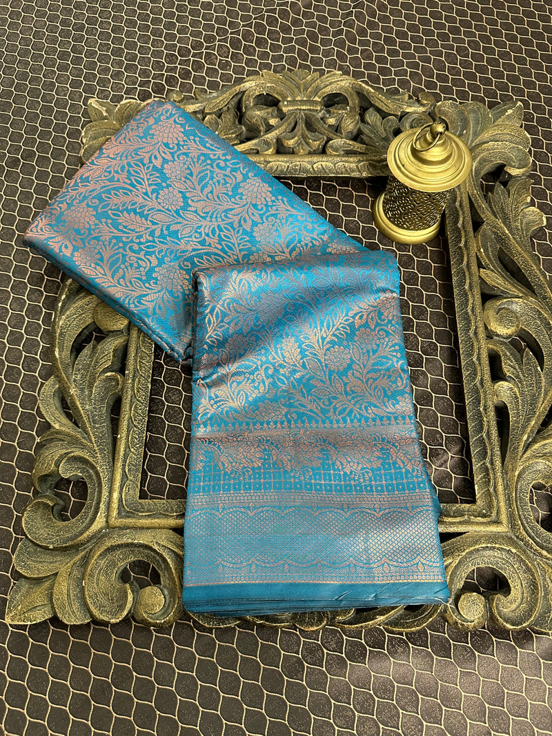 Beautiful Soft Cotton Zari Buta Banarasi Saree