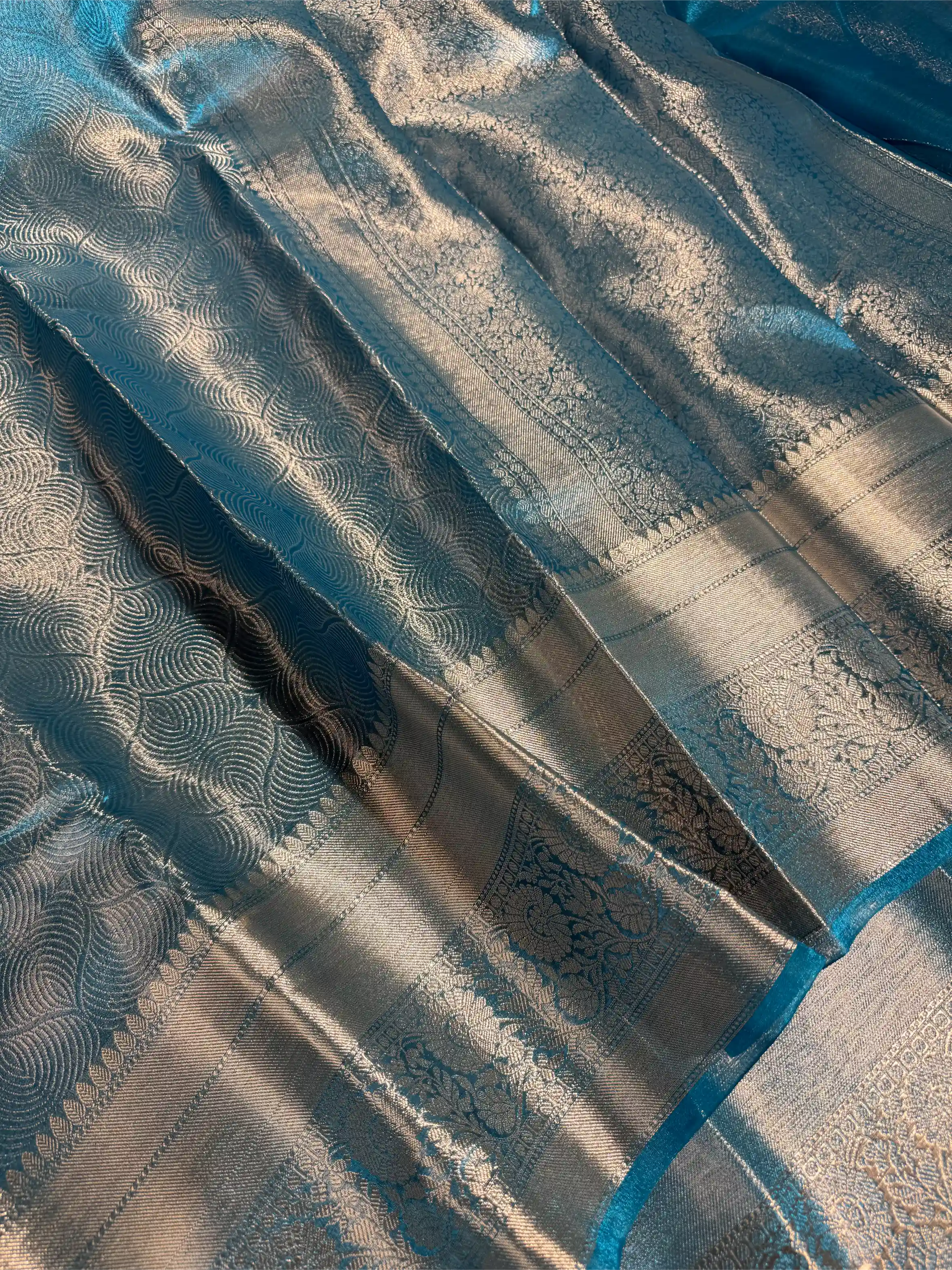 Metallic Blue Tissue Silk Jacquard Weave Banarasi Saree