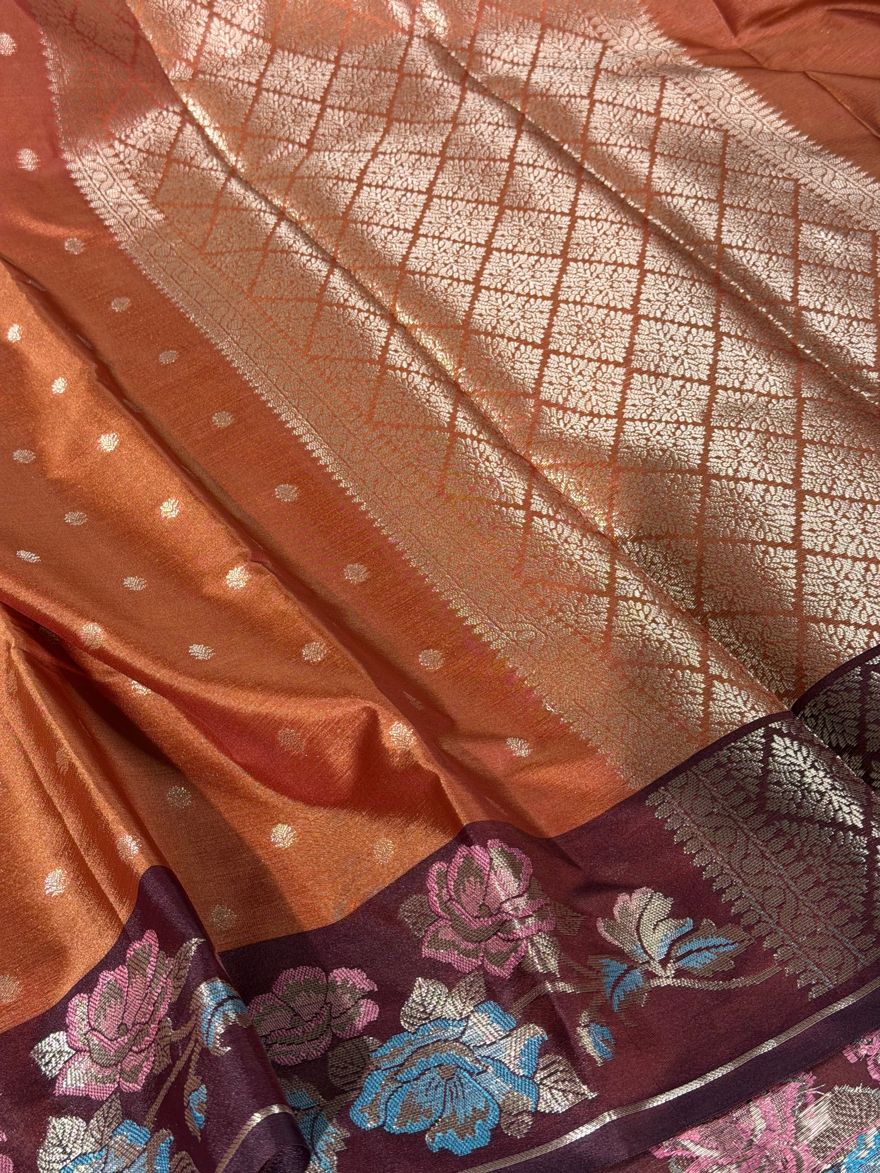 Rusted Coffee Shade Floral Jacquard Weave Banarasi Silk Saree