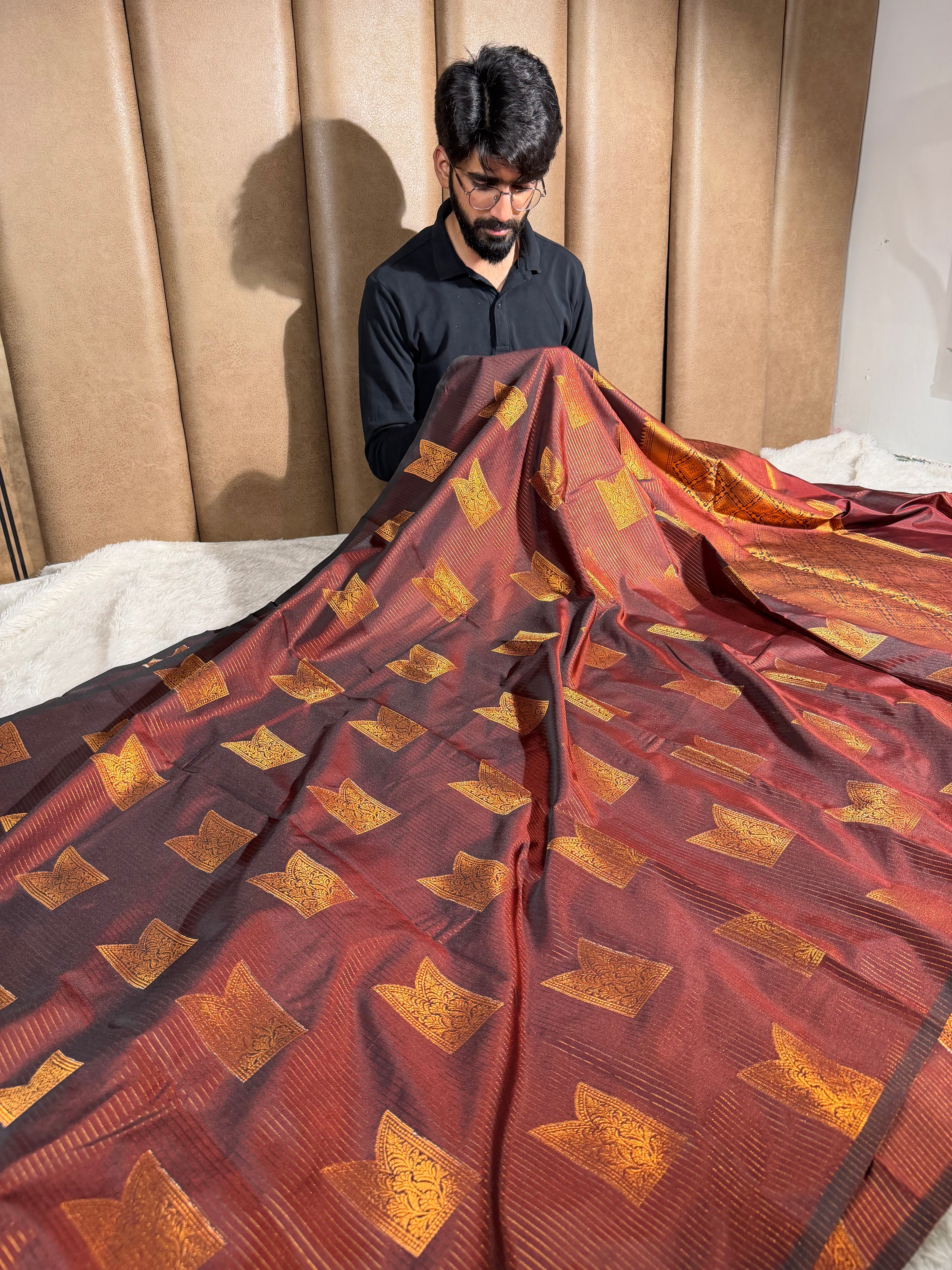 Maroon Kanchi Weave Softsilk Saree
