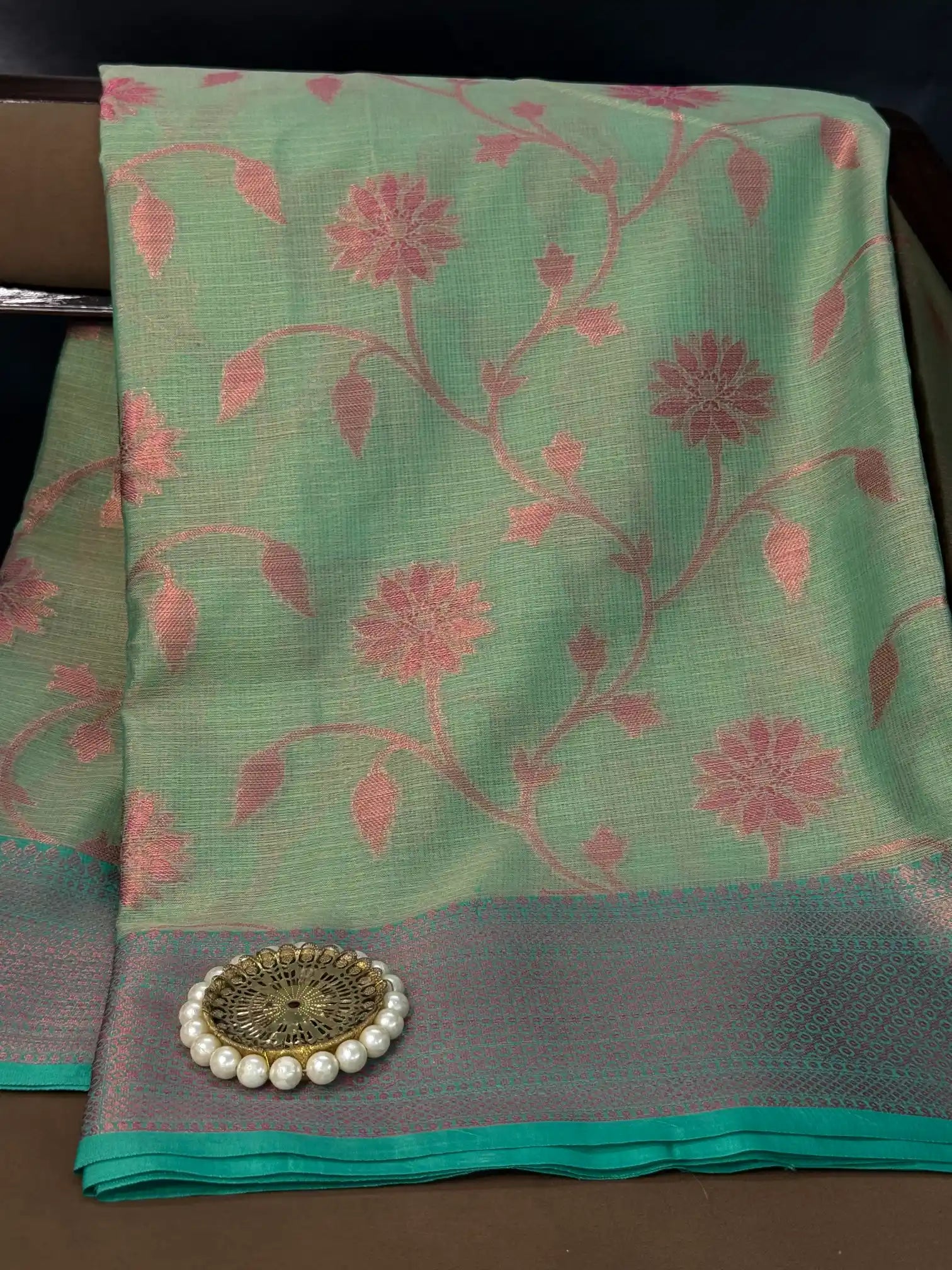 Traditional Contemperory Weave Softsilk Banarasi Saree