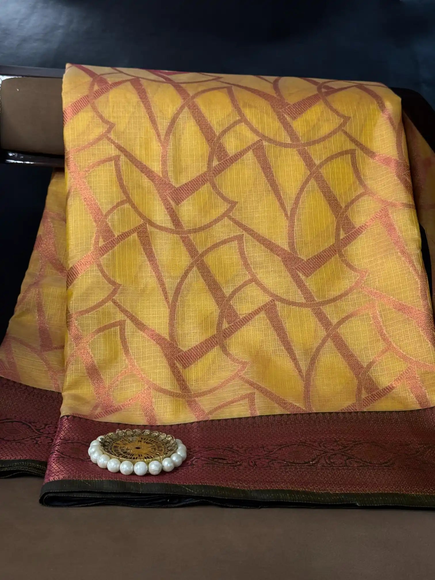 Traditional Contemperory Weave Softsilk Banarasi Saree