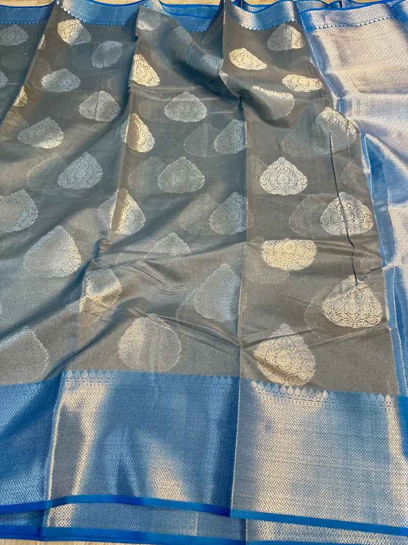 Stunning Jacquard Weave Banarasi Saree