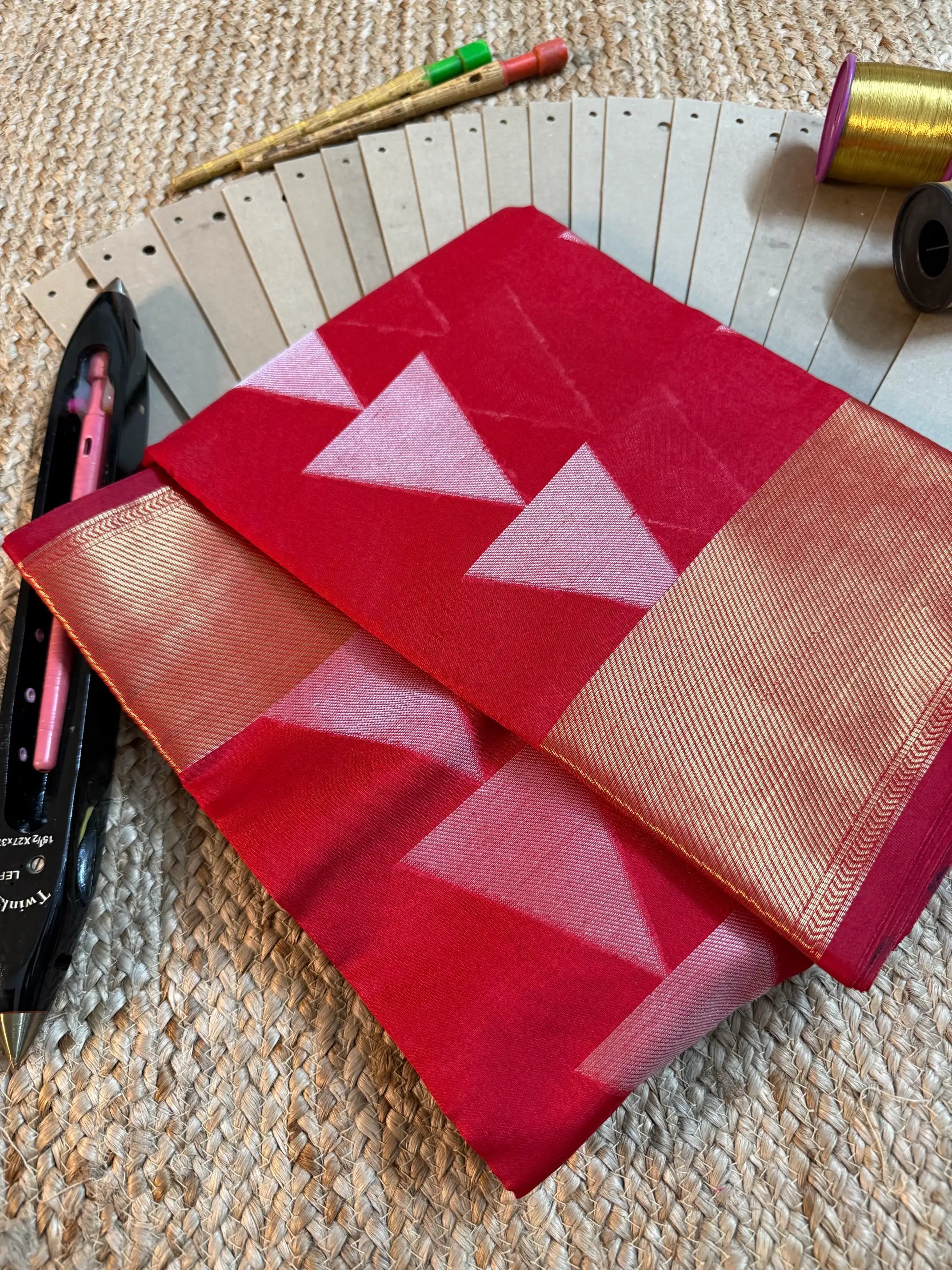 Eccentric zari weave Softsilk Banarasi saree