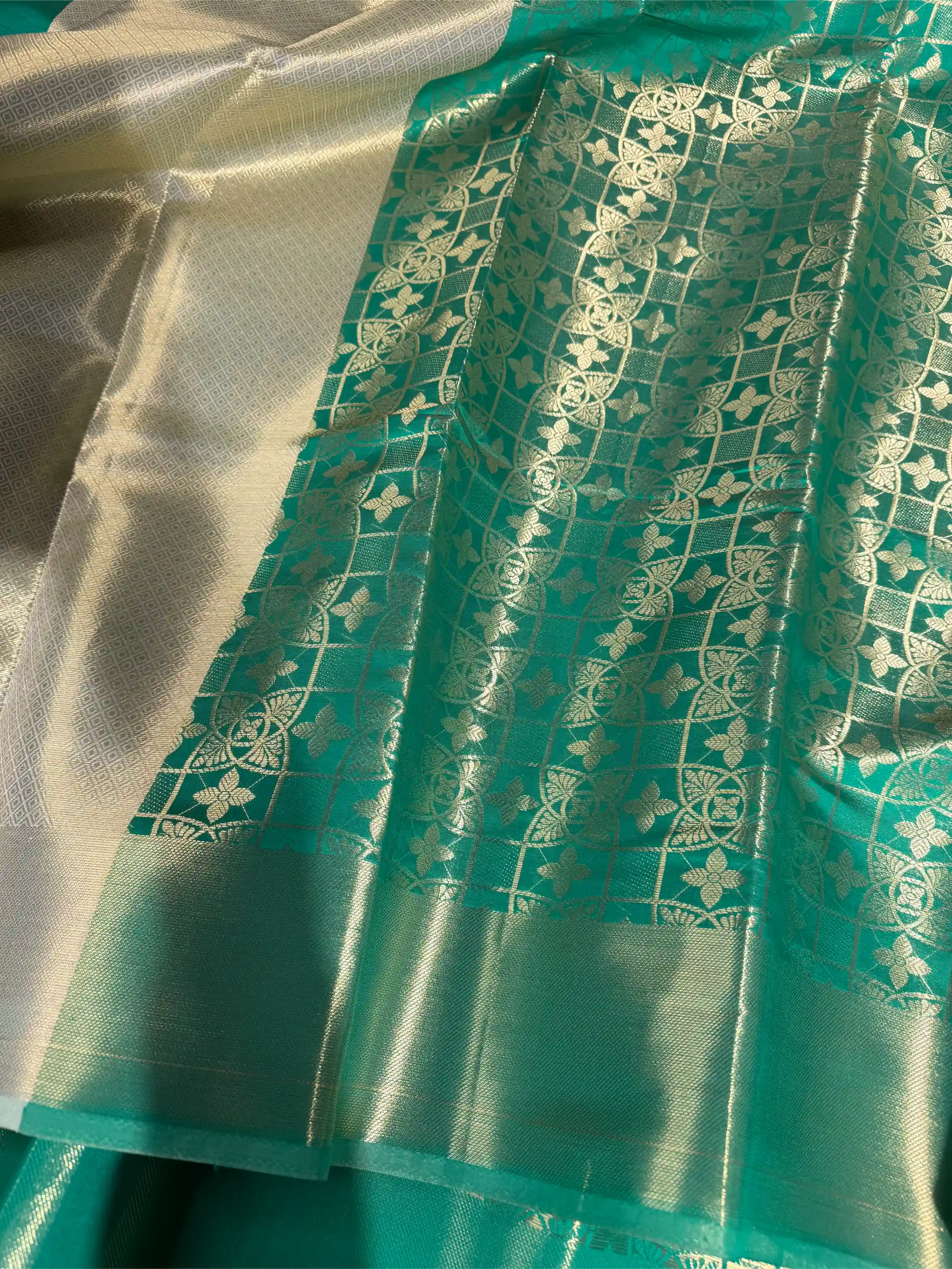 Bright Green Kanjivaram Tissue Embossed Banarasi Saree