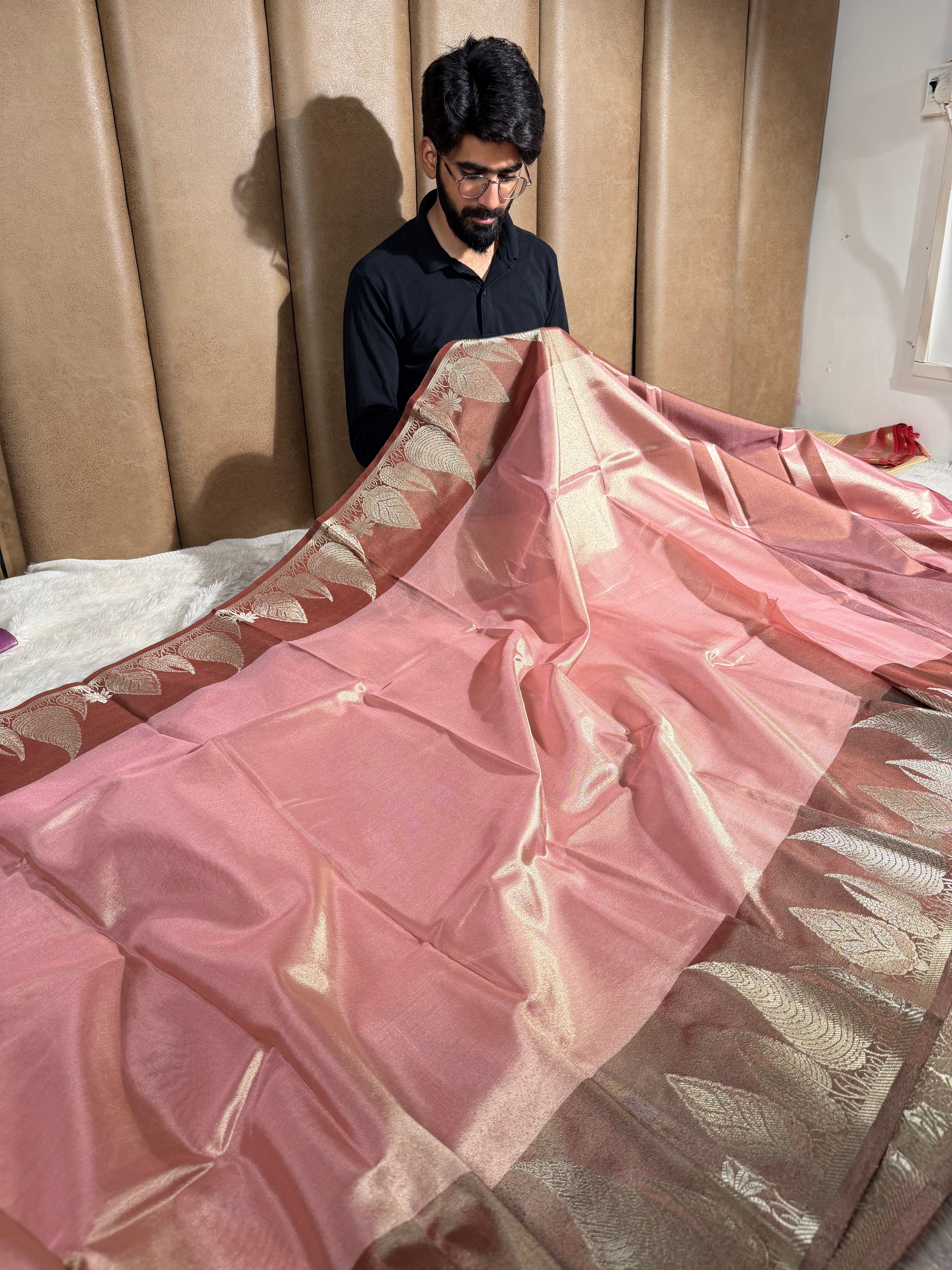 Mauve Pink Glass Tissue Heritage Banarasi Saree