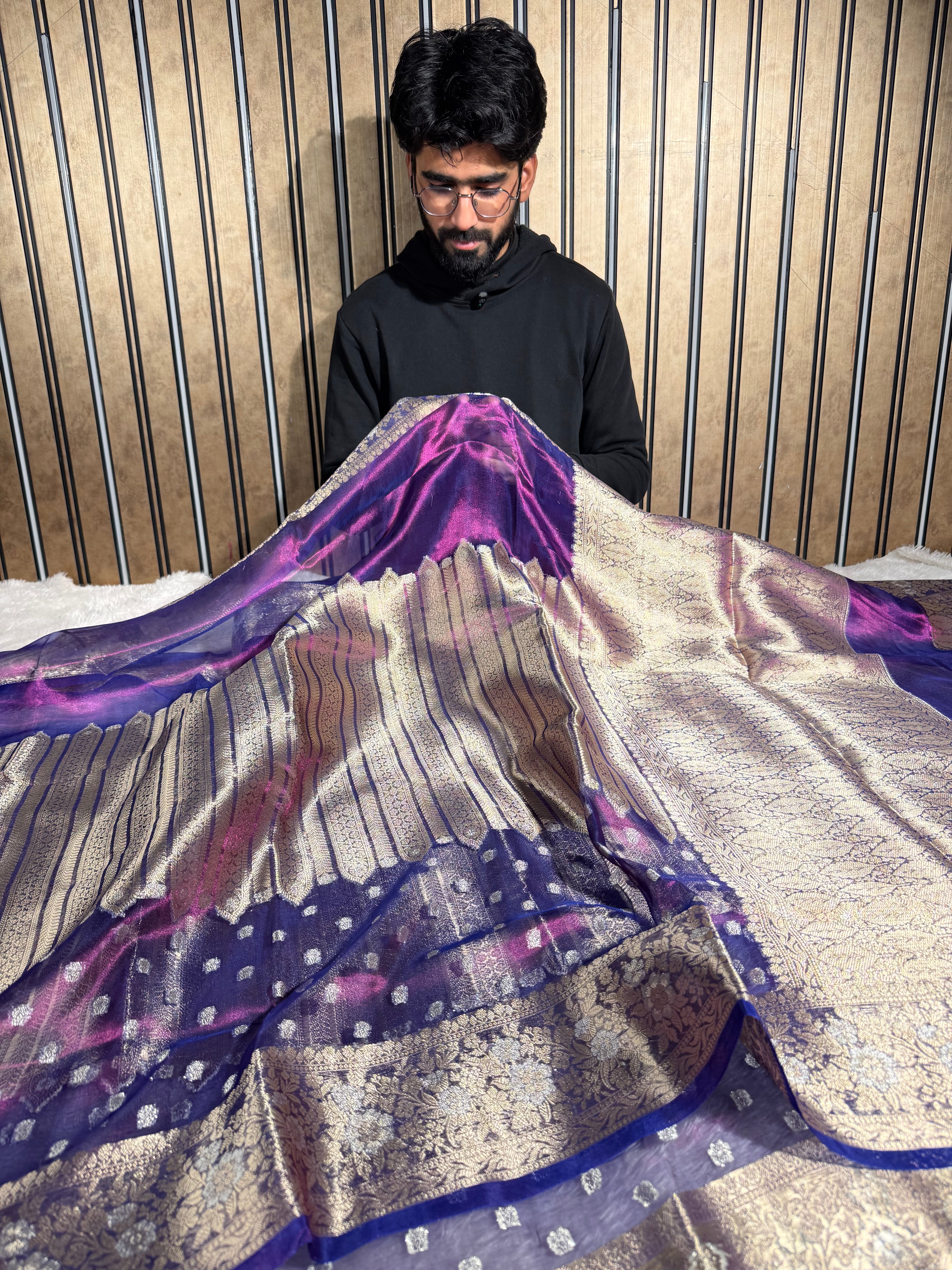 Baigani Pure Tissue Silk Contemporary Body Weave Banarasi Saree