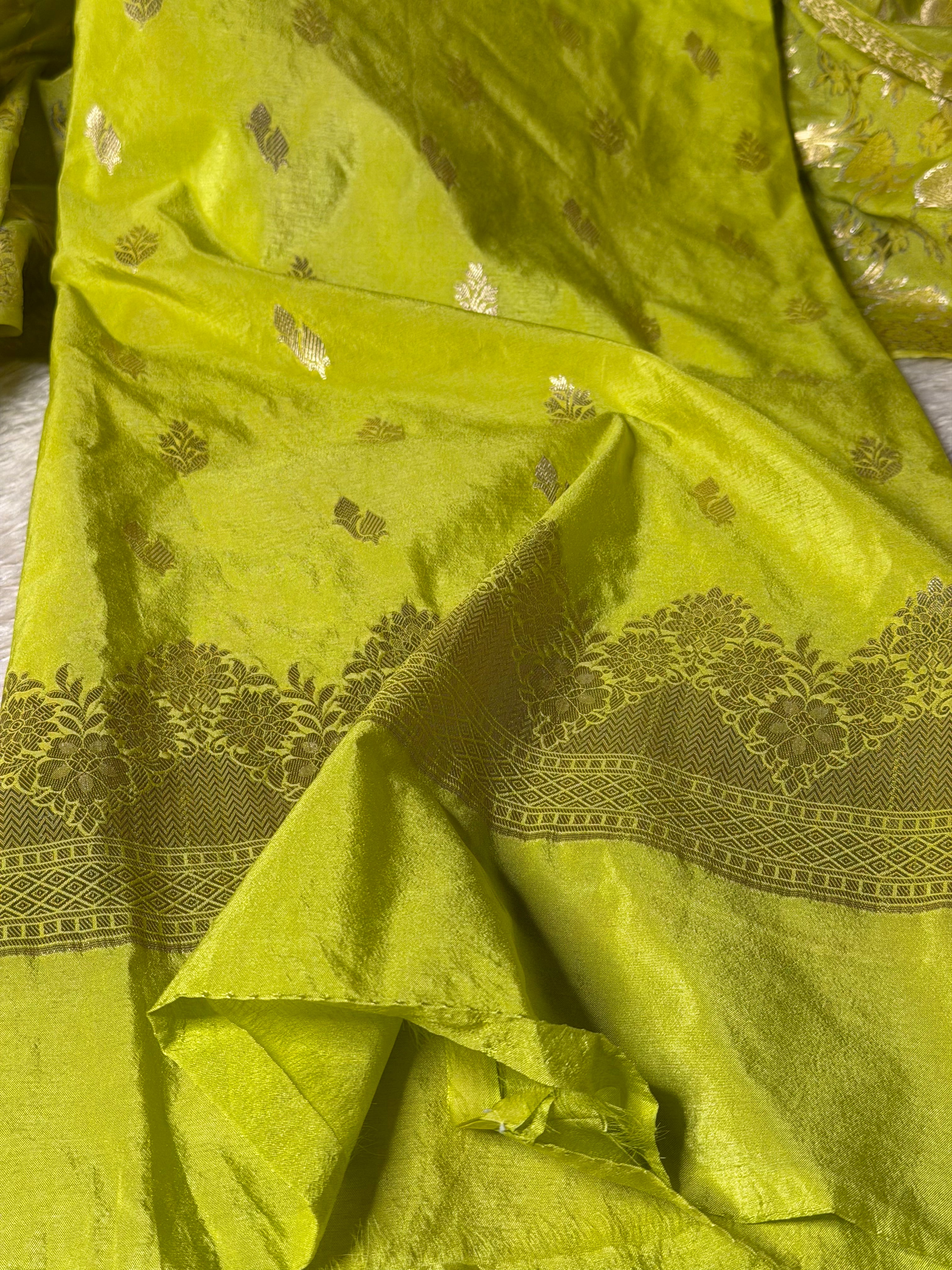 Light Green chinia silk 3 pcs banarasi suit
