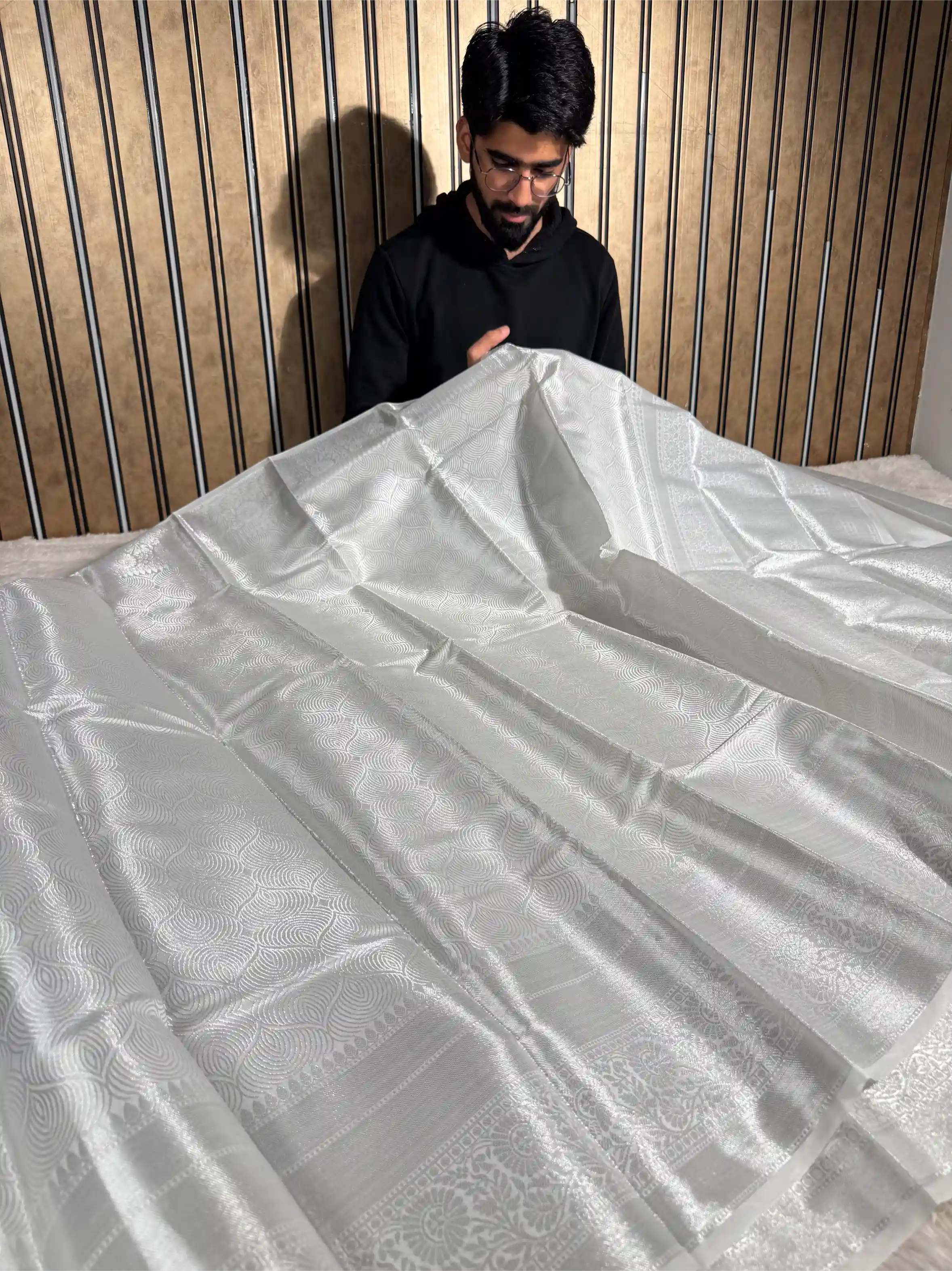 Silver Tissue Silk Traditional Weave Banarasi Saree