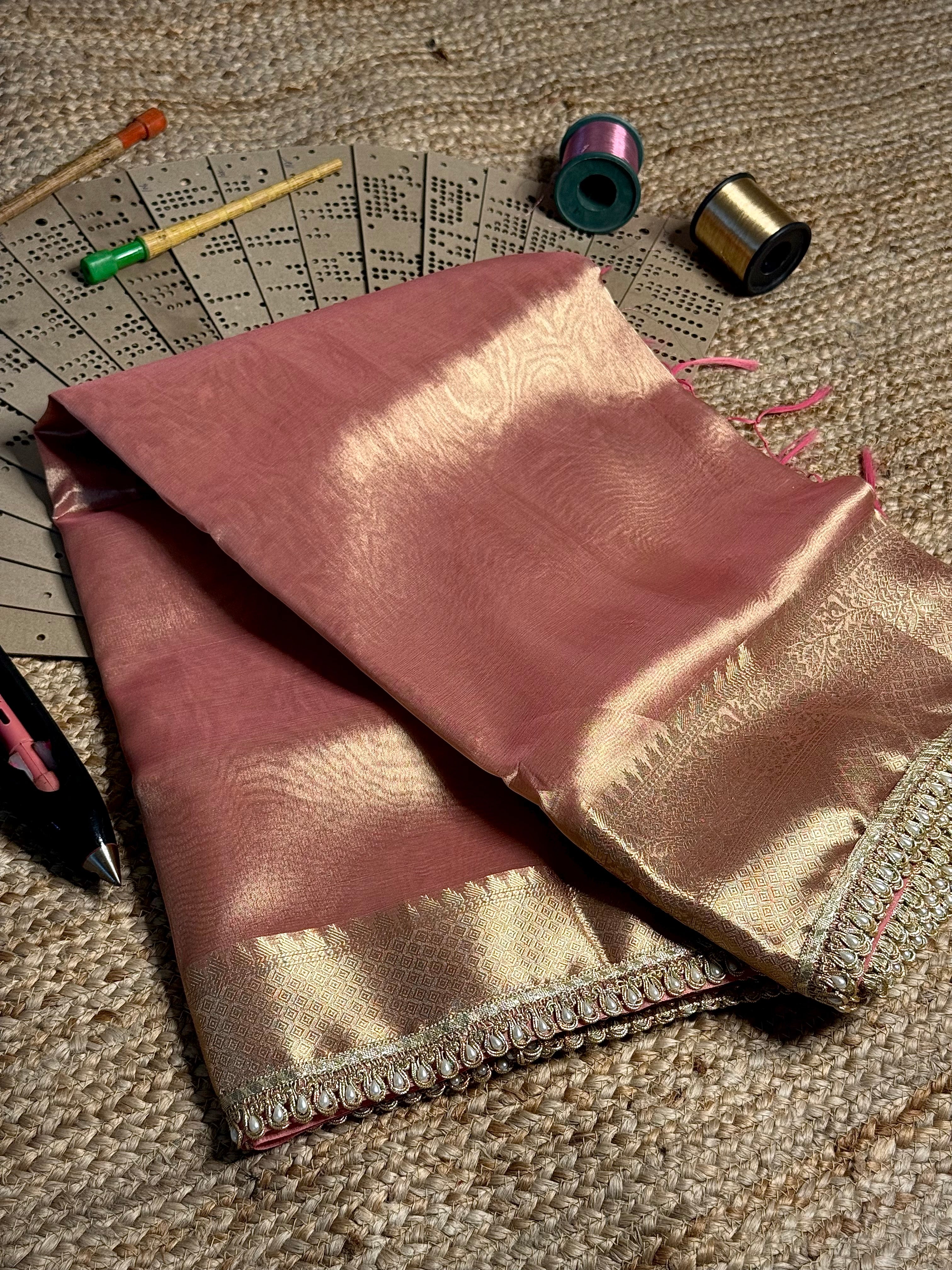 Mauve Pink Glass Tissue Silk Designer Banarasi Saree