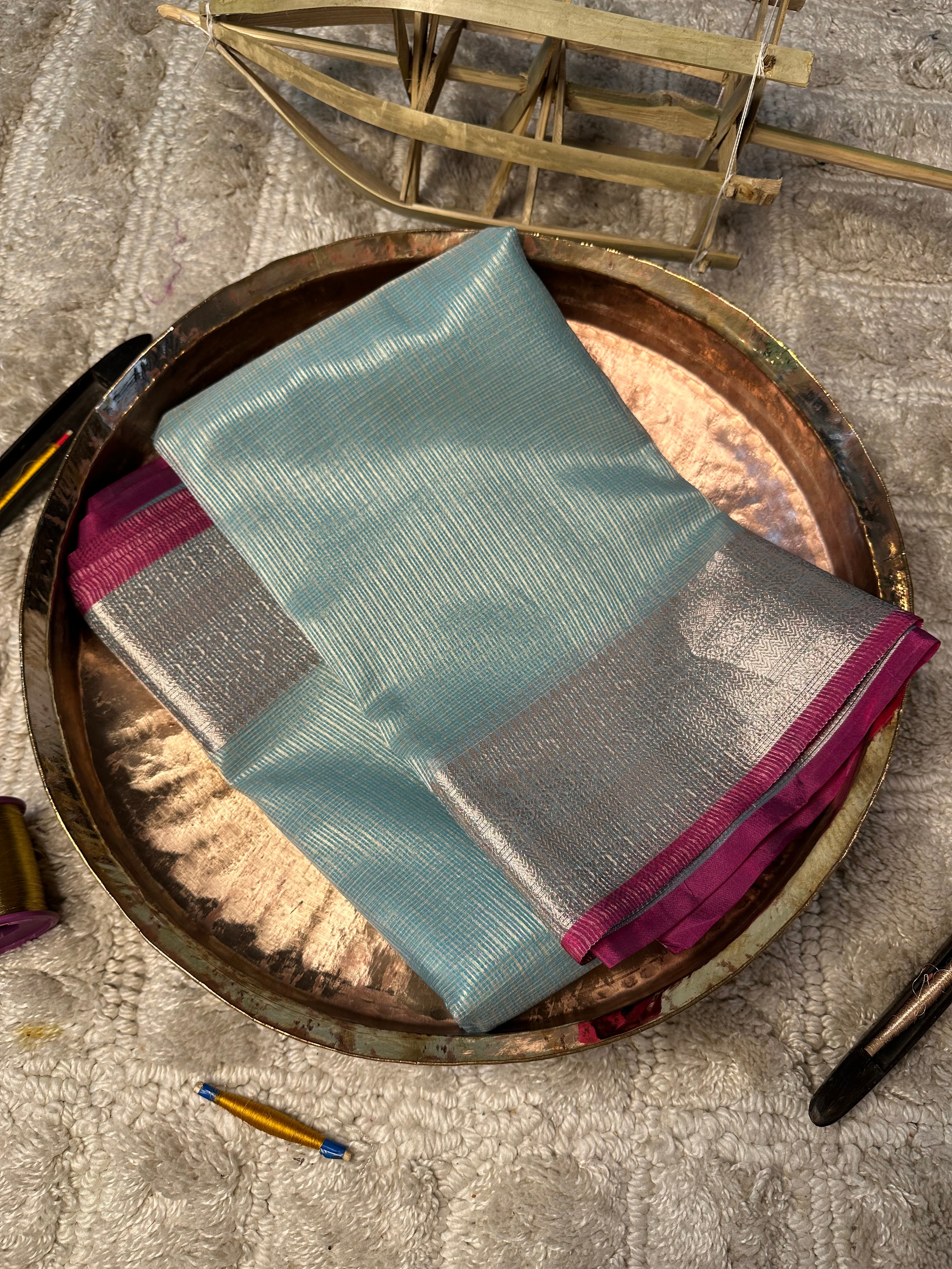 Contemporary Weave Kora Soft Silk Banarasi Saree